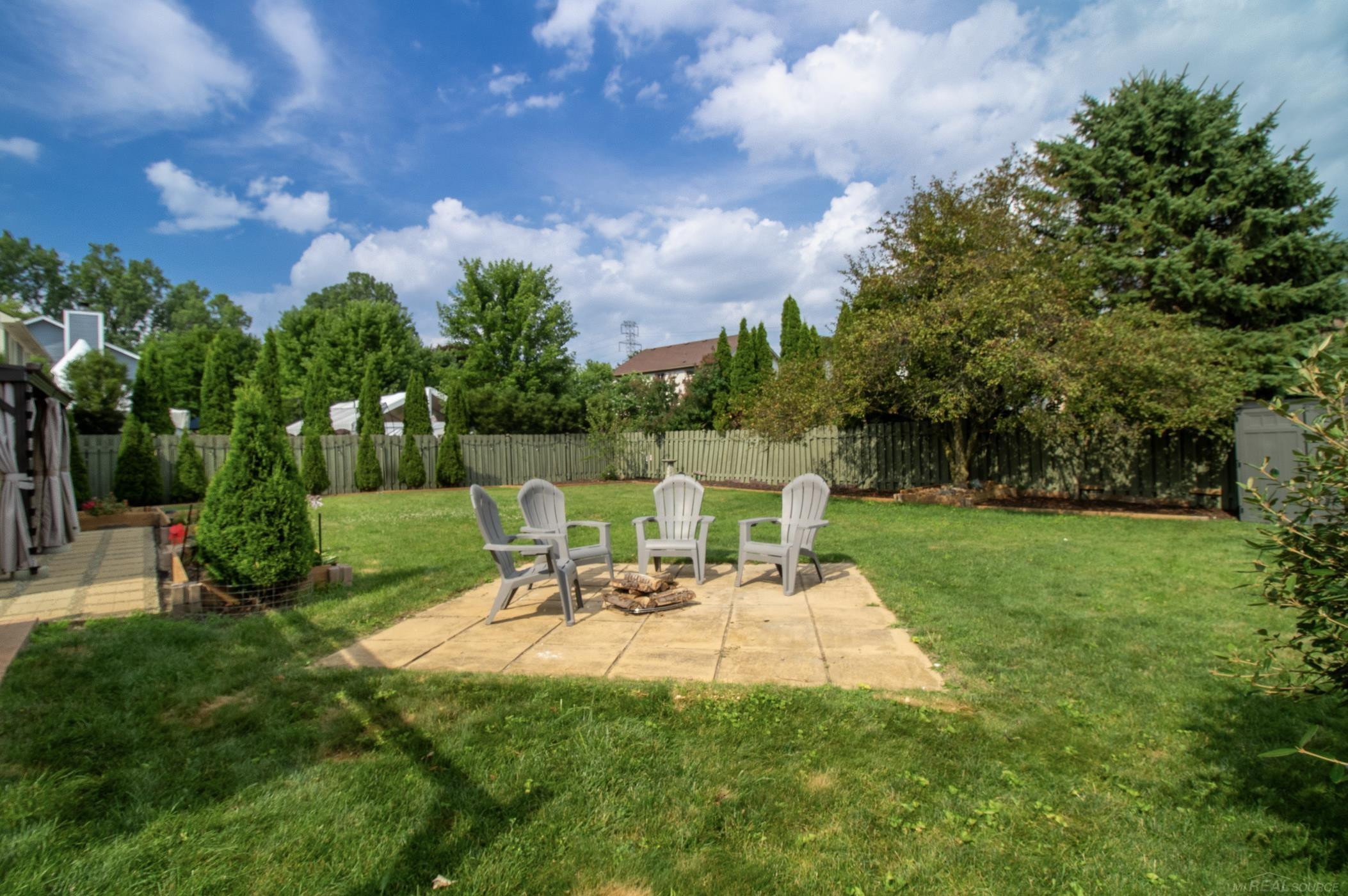 7584 Maple Drive, Westland, MI — Photo 28