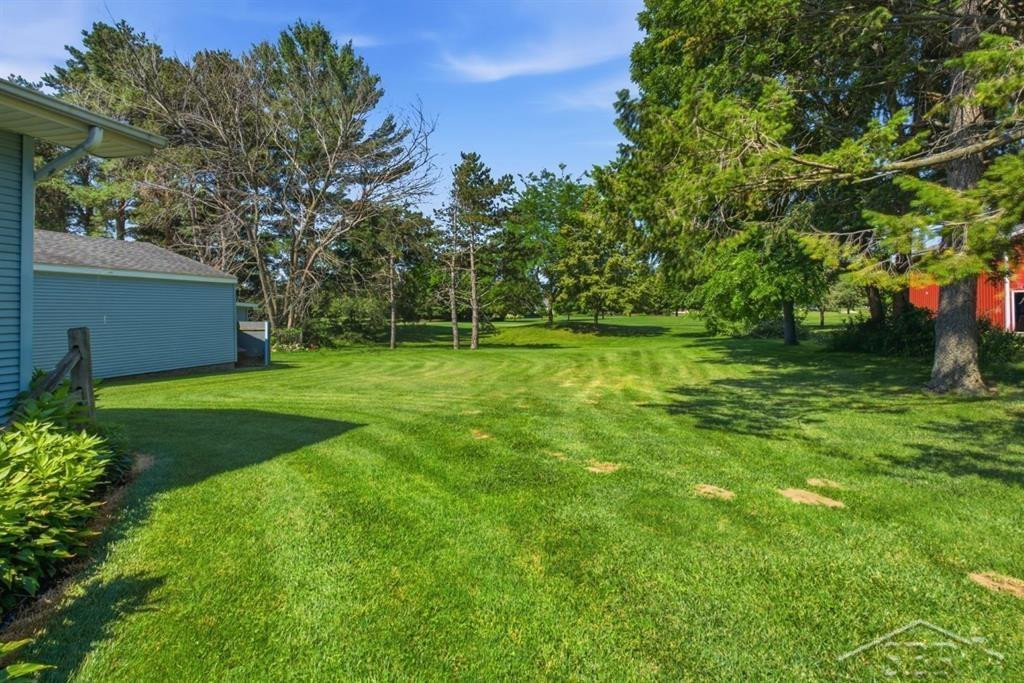 4665 N River Road, Freeland, MI 48623 — Photo 10