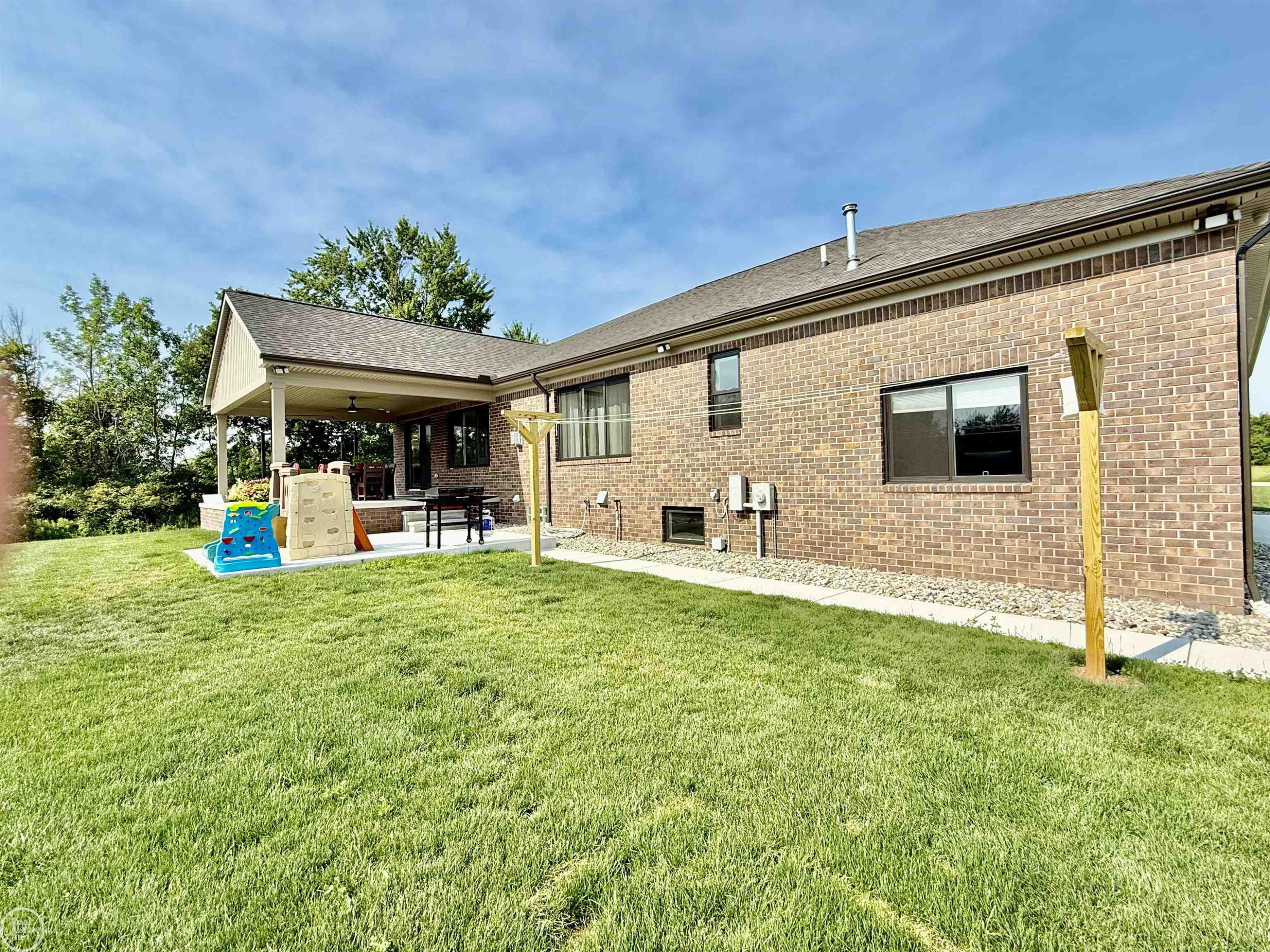 1538 Ashley Lane, Allenton, MI 48002 — Photo 9
