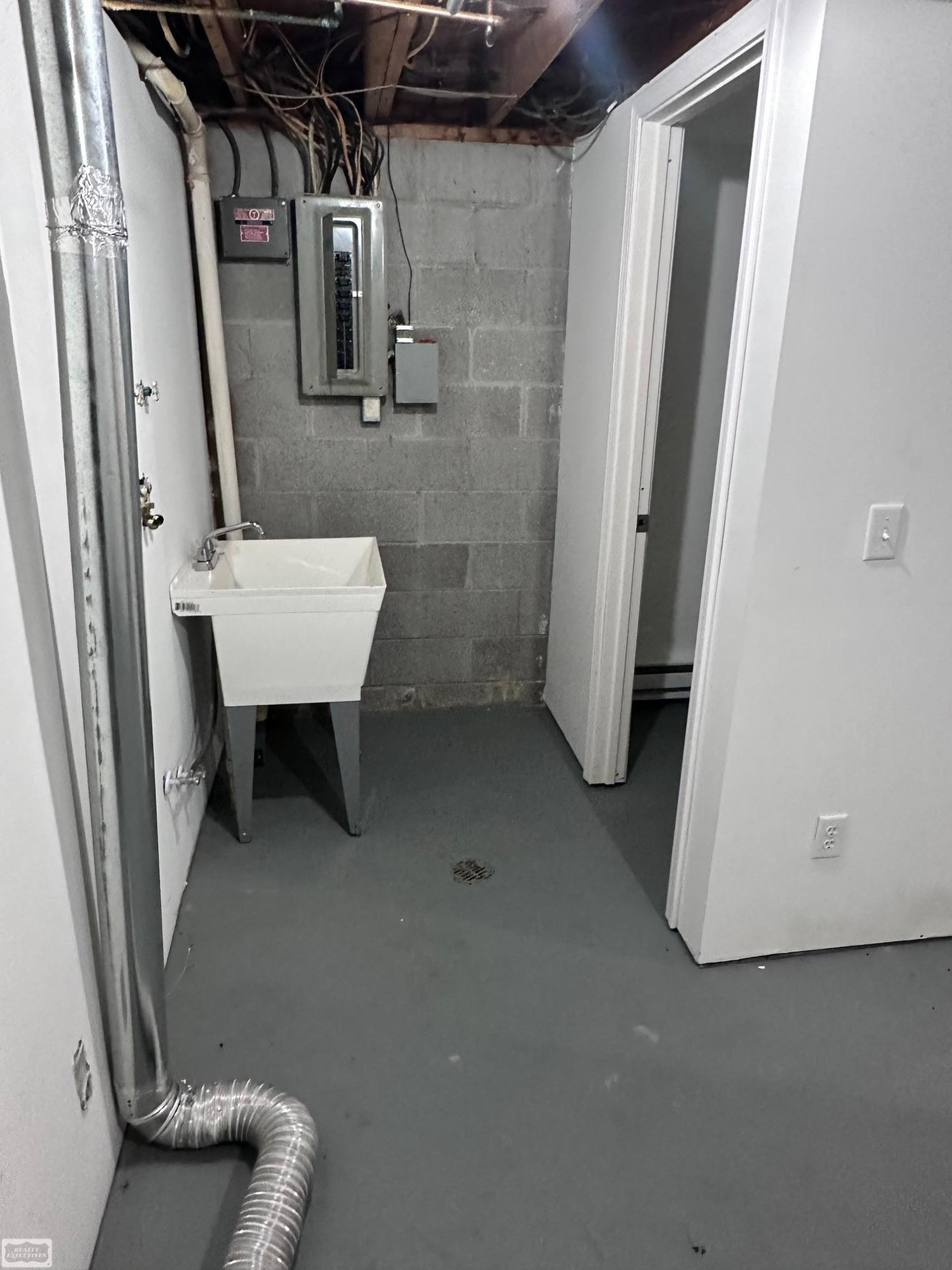 1600 Holland Avenue, Port Huron, MI 48060 — Photo 25