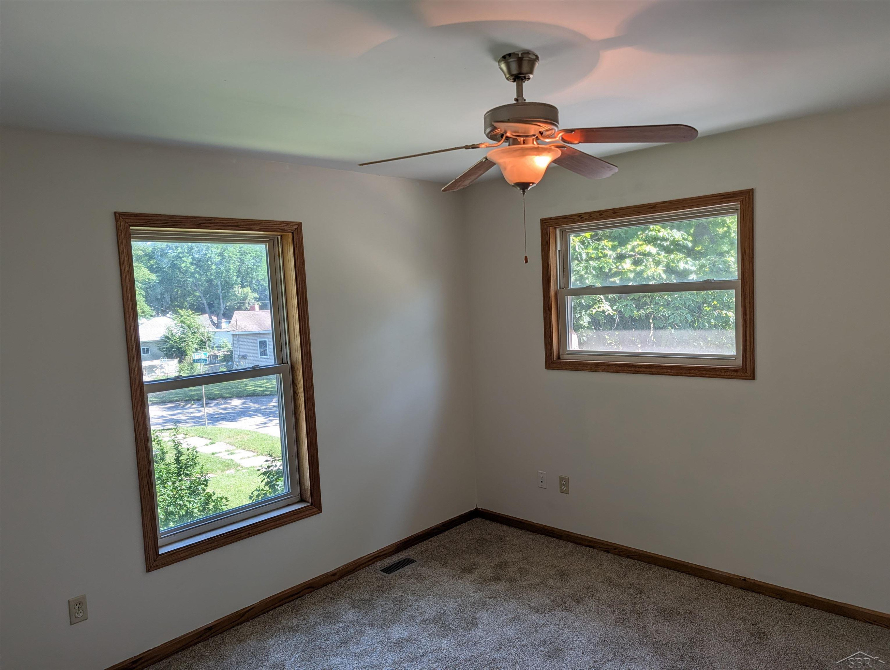 809 S Charles Street, Saginaw, MI 48602 — Photo 5