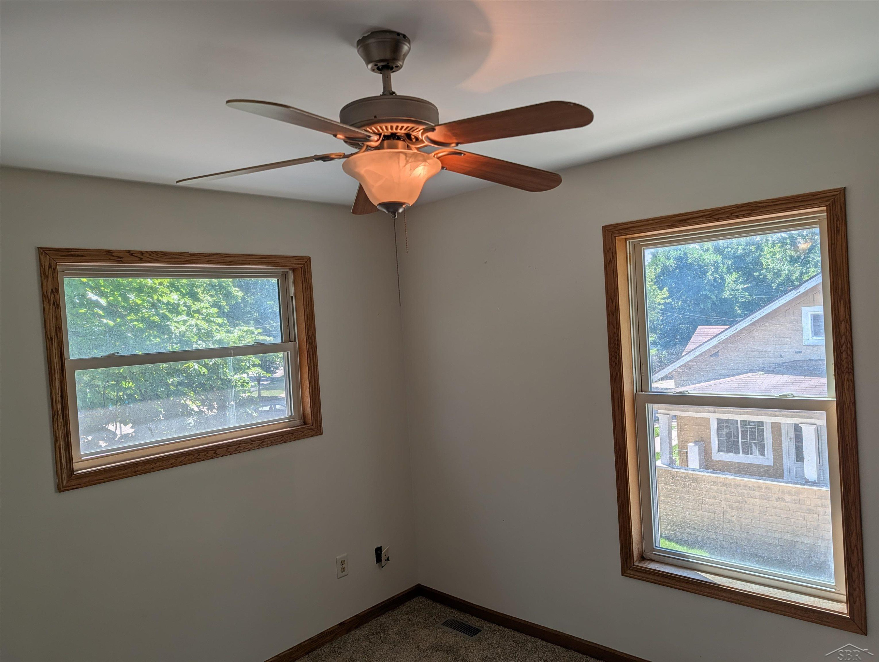 809 S Charles Street, Saginaw, MI 48602 — Photo 6