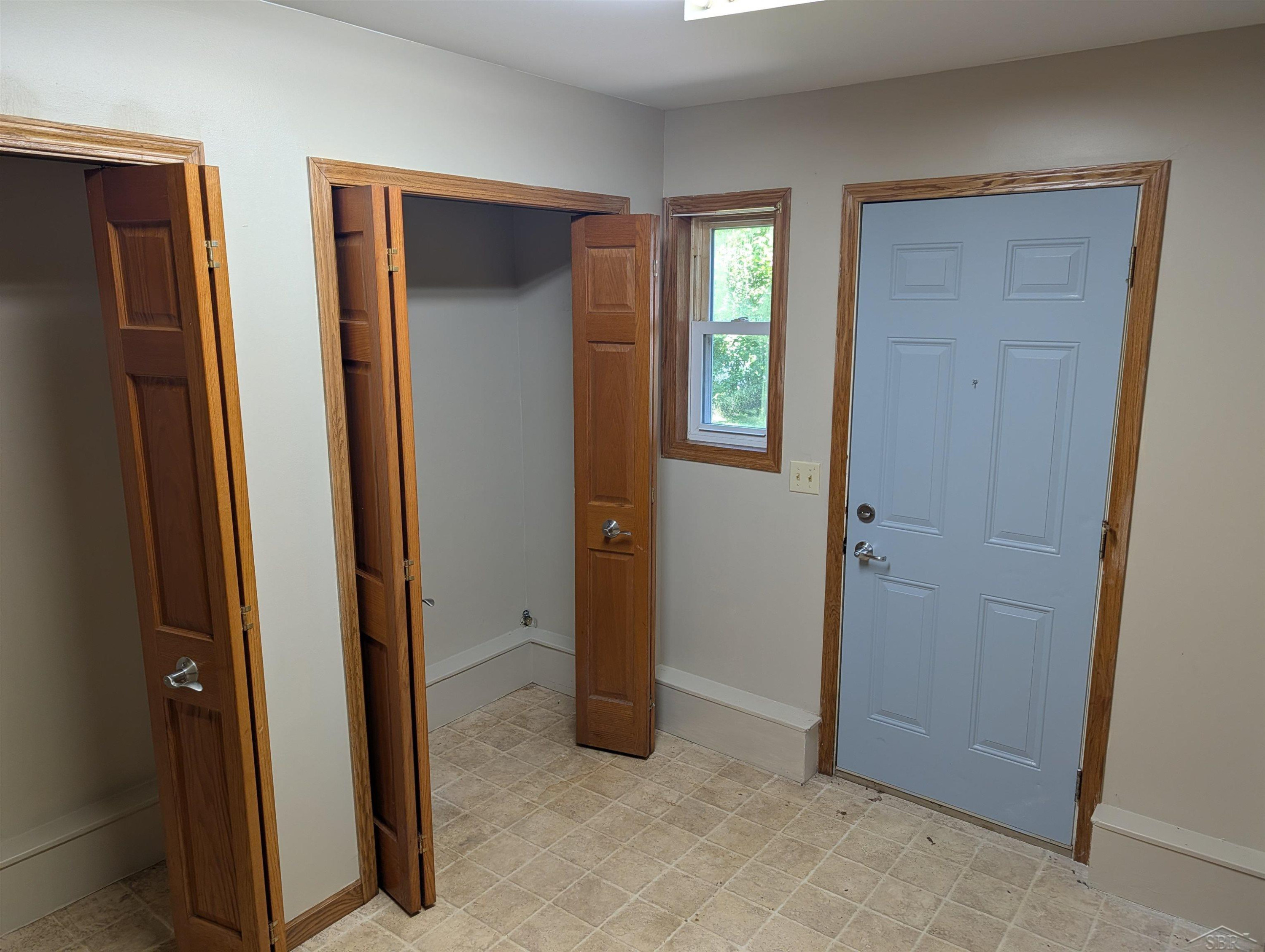 809 S Charles Street, Saginaw, MI 48602 — Photo 12