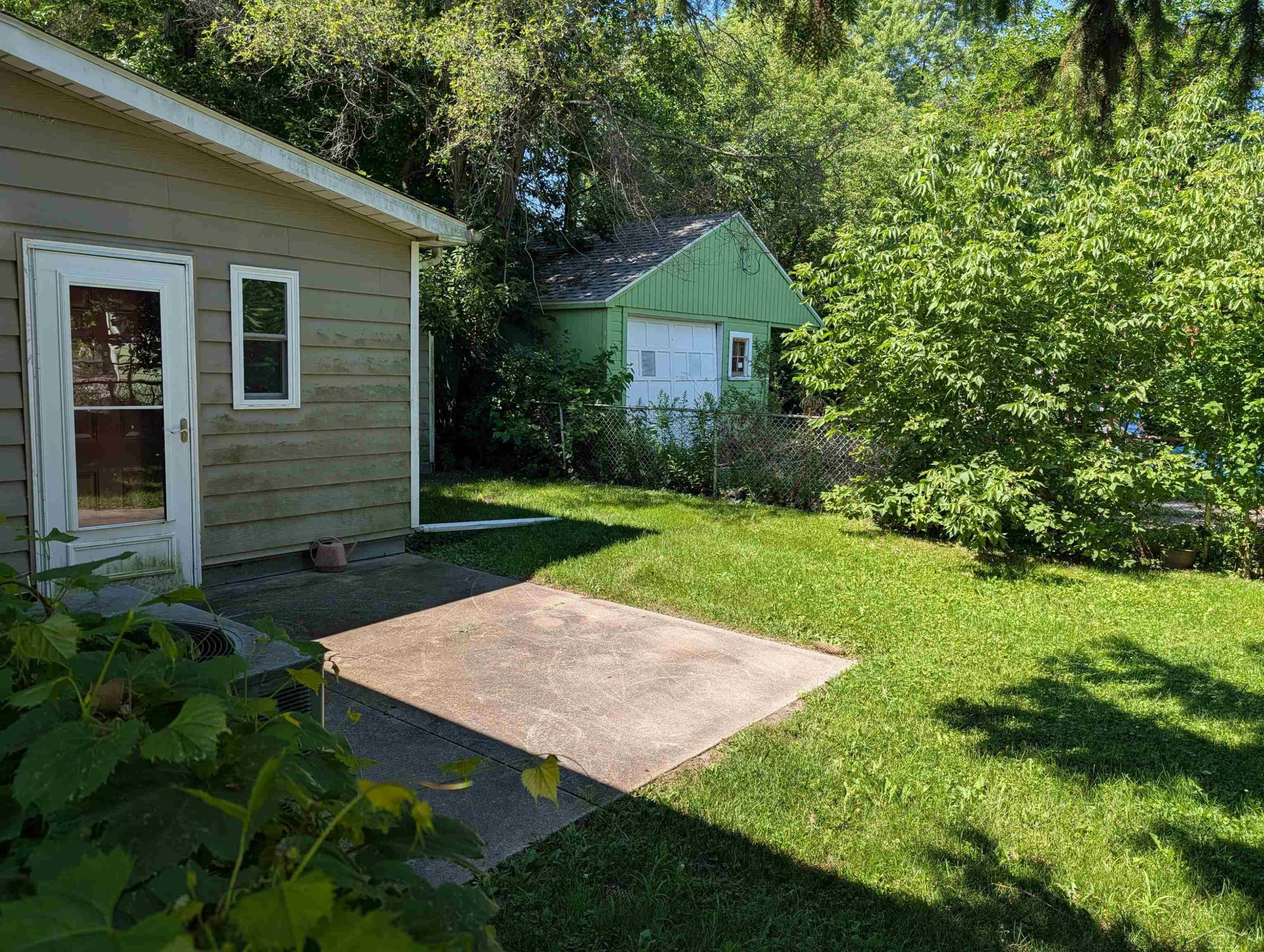 809 S Charles Street, Saginaw, MI 48602 — Photo 13