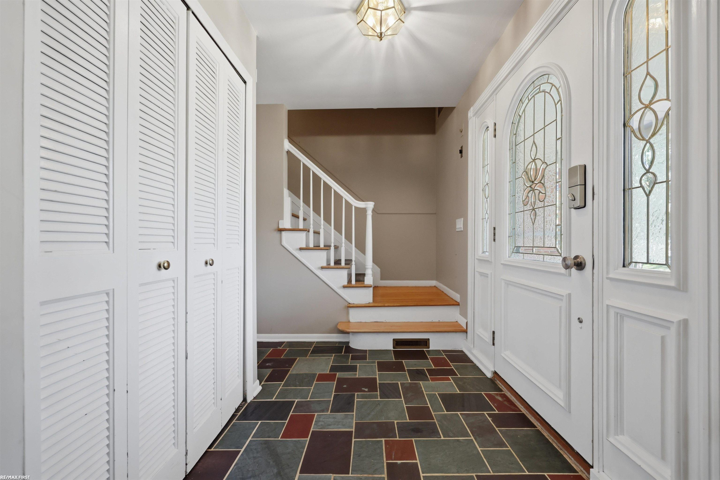 49861 Valley Drive, Shelby Twp, MI 48317 — Photo 5