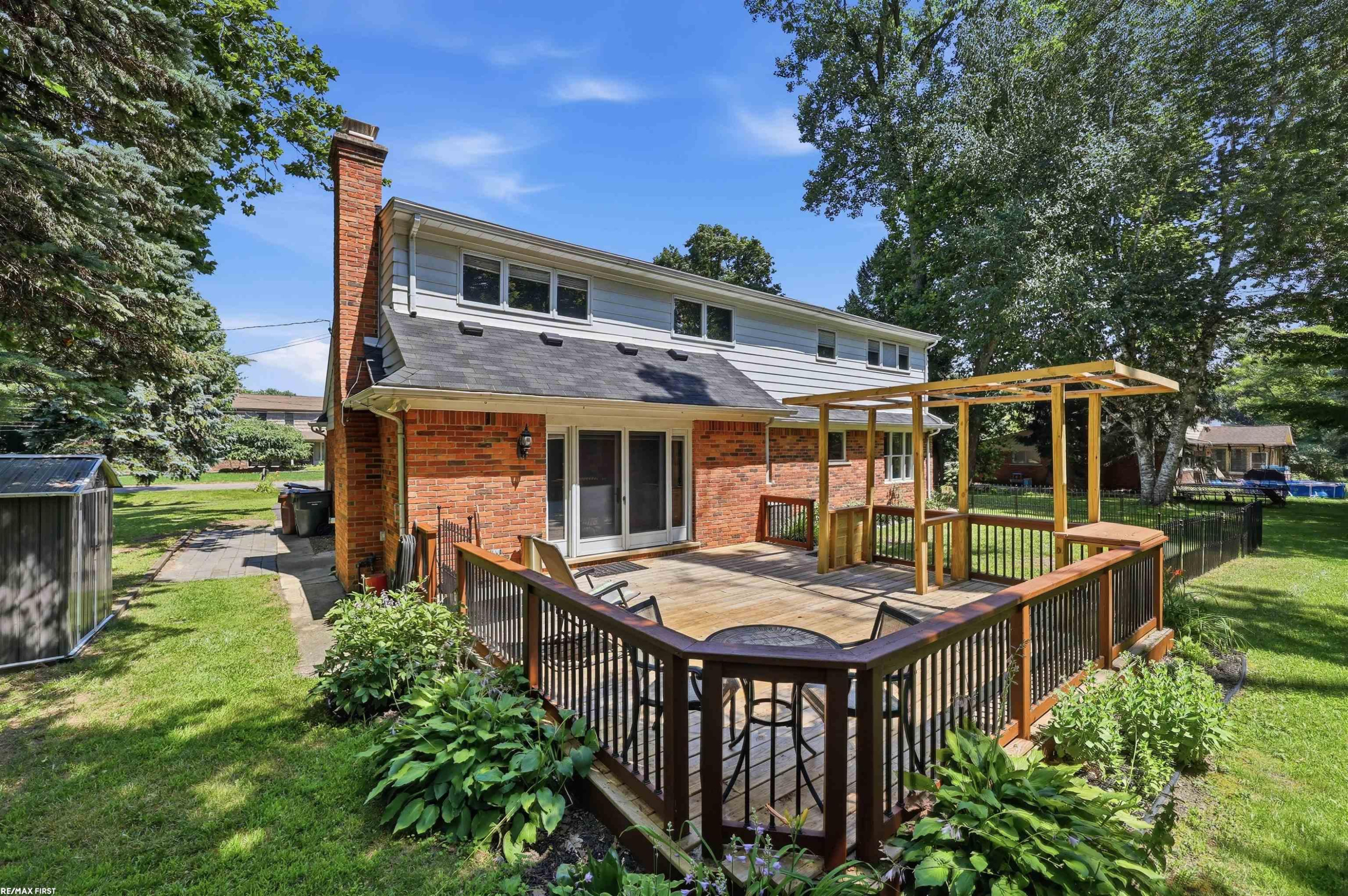 49861 Valley Drive, Shelby Twp, MI 48317 — Photo 47