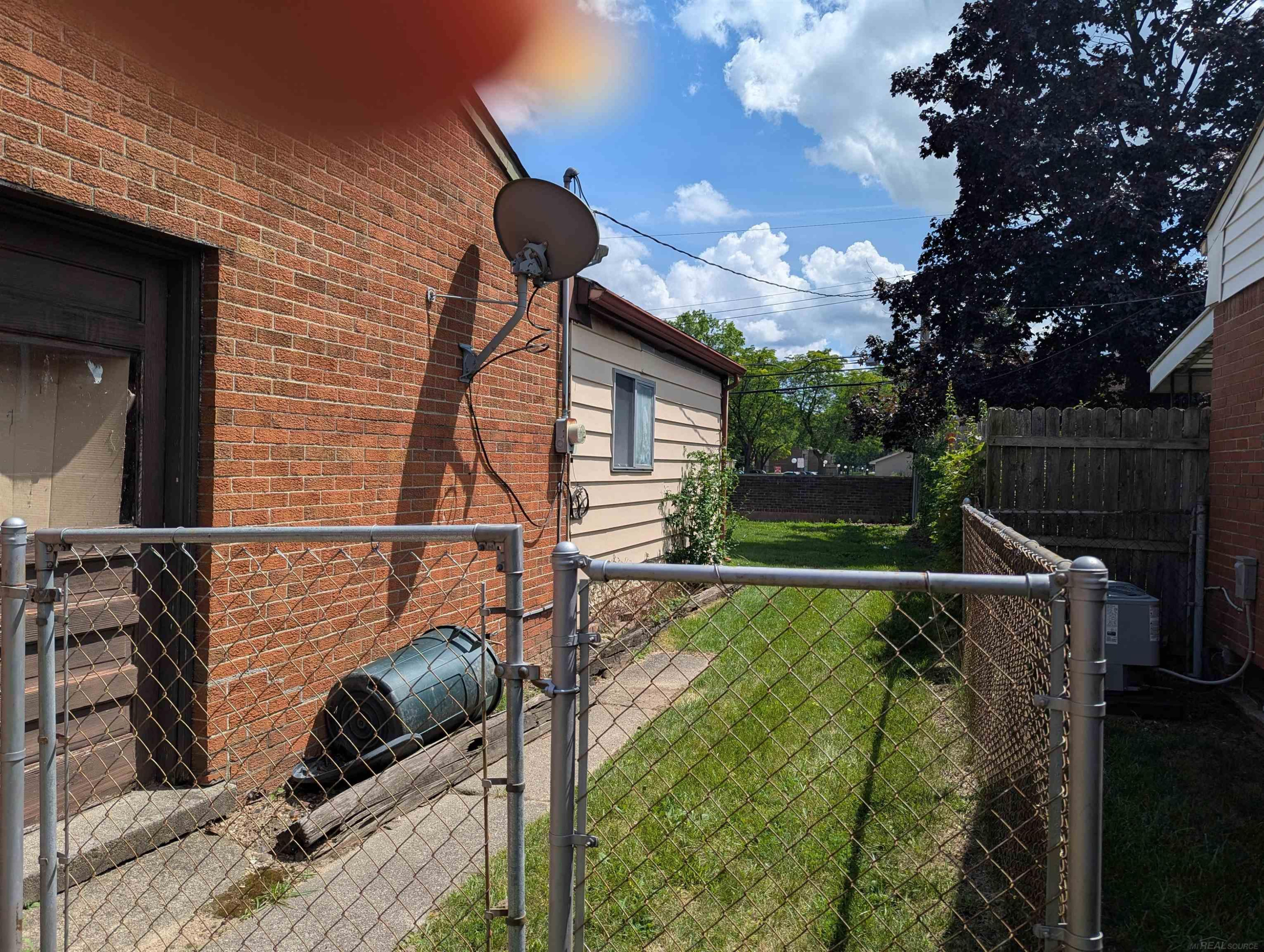 8256 San Marco Boulevard, Sterling Heights, MI 48313 — Photo 22