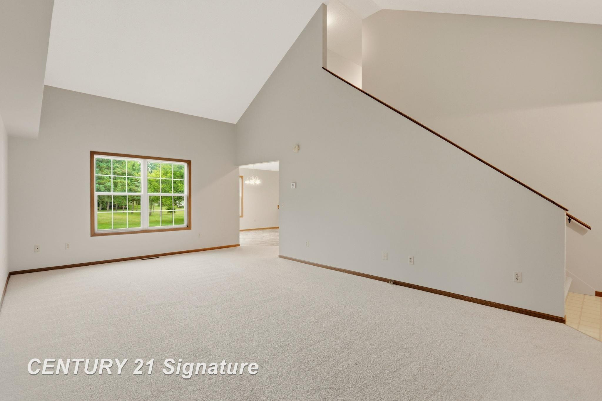 7944-7946 Rivercrest Court, Freeland, MI 48623 — Photo 6