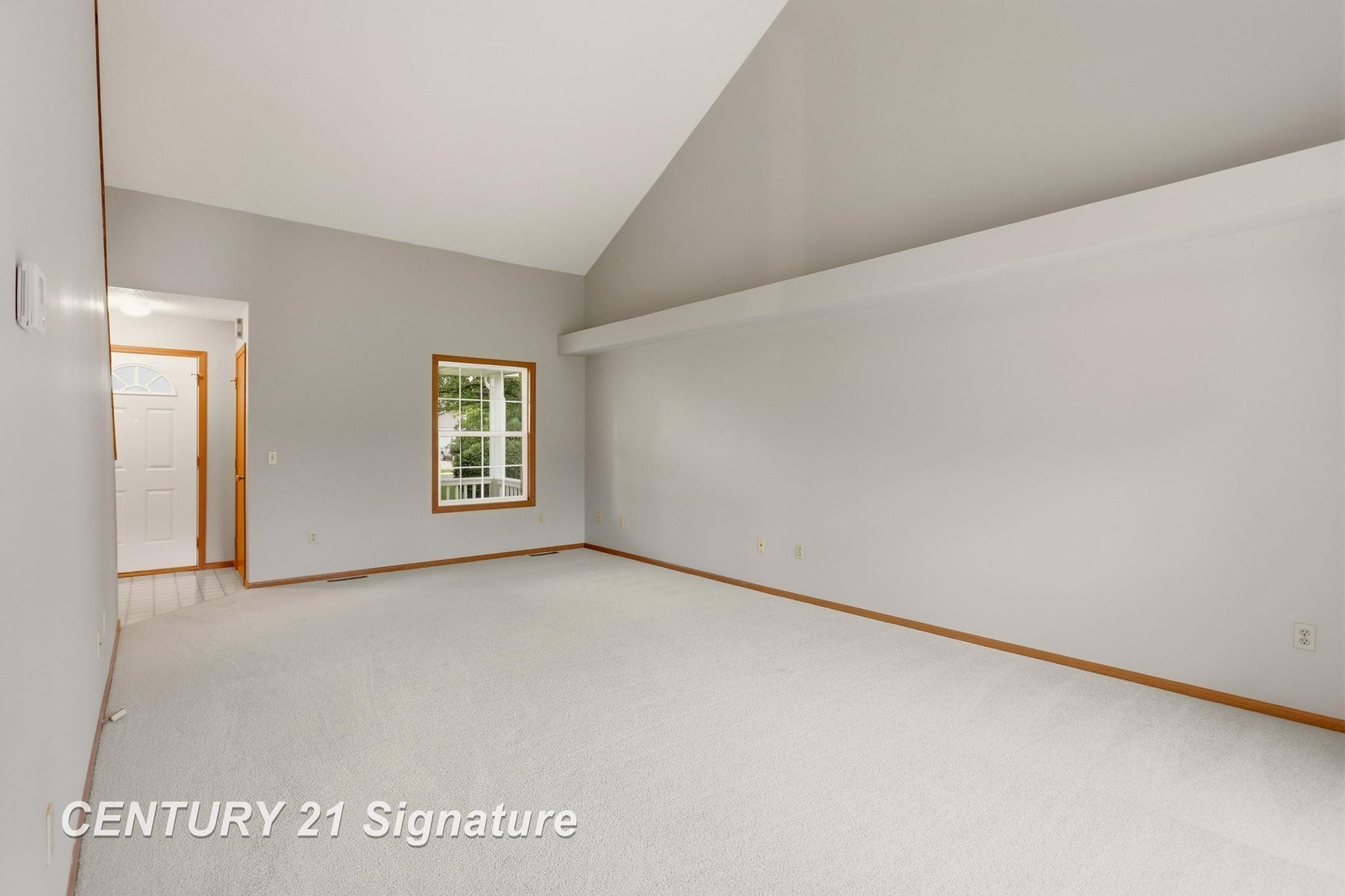 7944-7946 Rivercrest Court, Freeland, MI 48623 — Photo 7