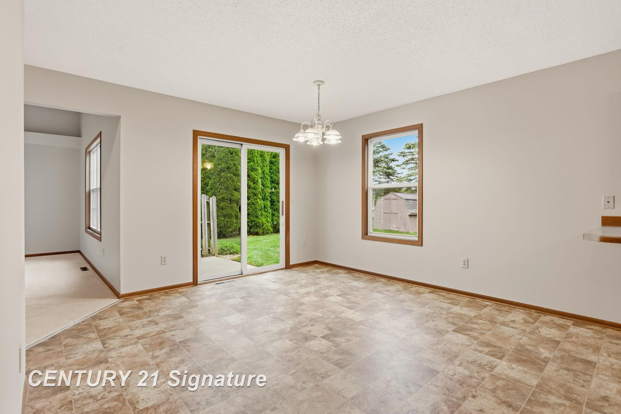 7944-7946 Rivercrest Court, Freeland, MI 48623 — Photo 15