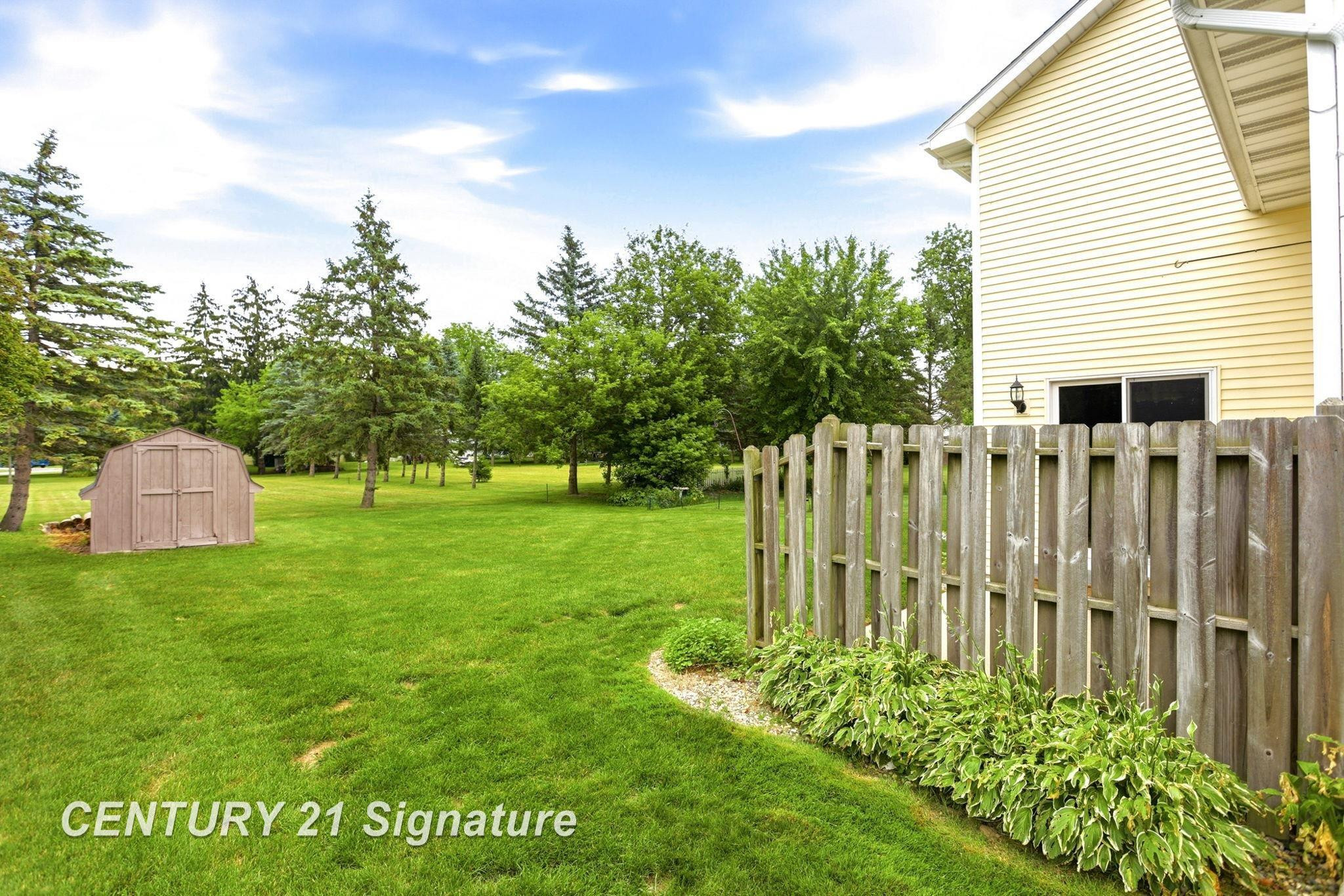 7944-7946 Rivercrest Court, Freeland, MI 48623 — Photo 33