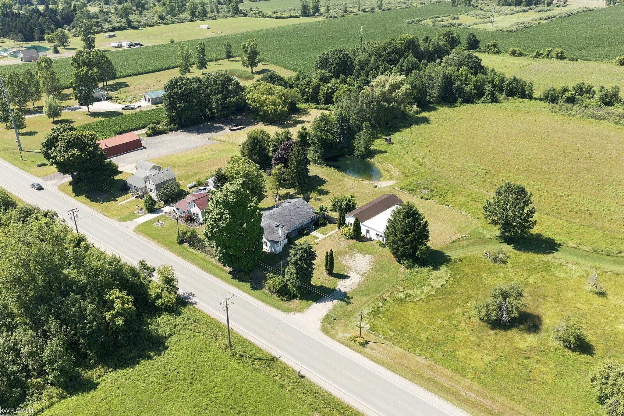 6098 Burtch Road, MI 48032 — Photo 4