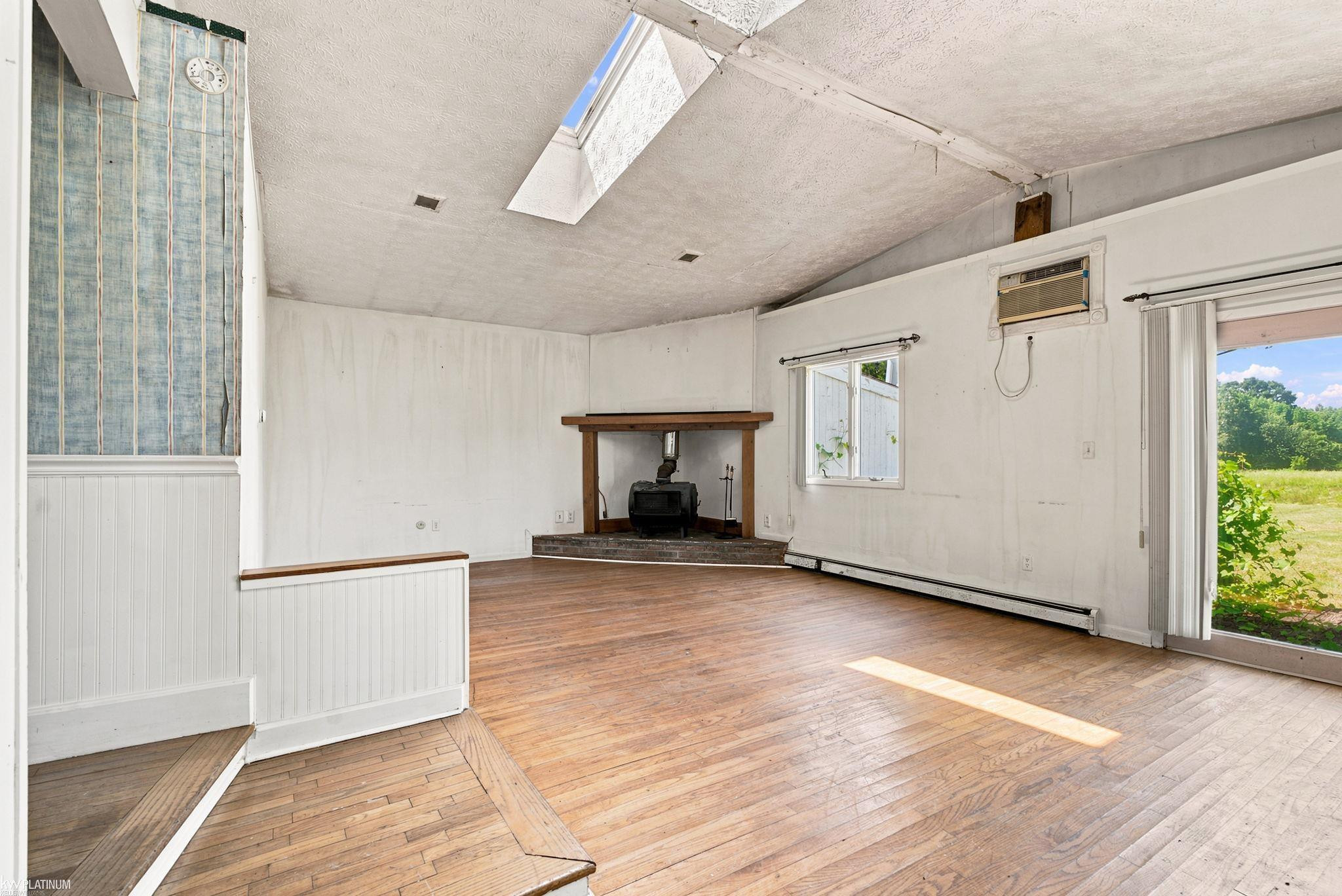 6098 Burtch Road, MI 48032 — Photo 6