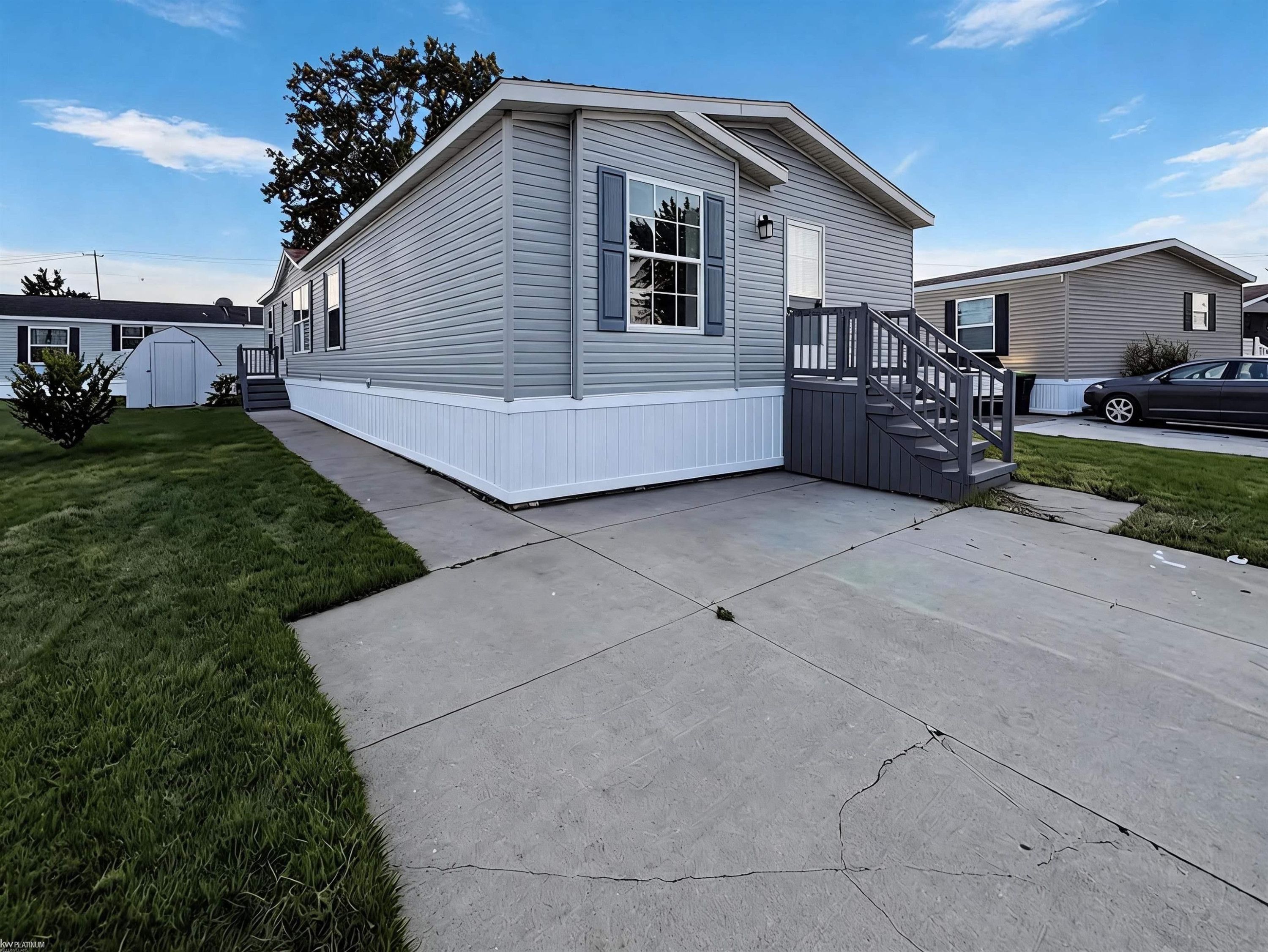 46301 Gabrielle Drive, Macomb, MI 48044 — Photo 2