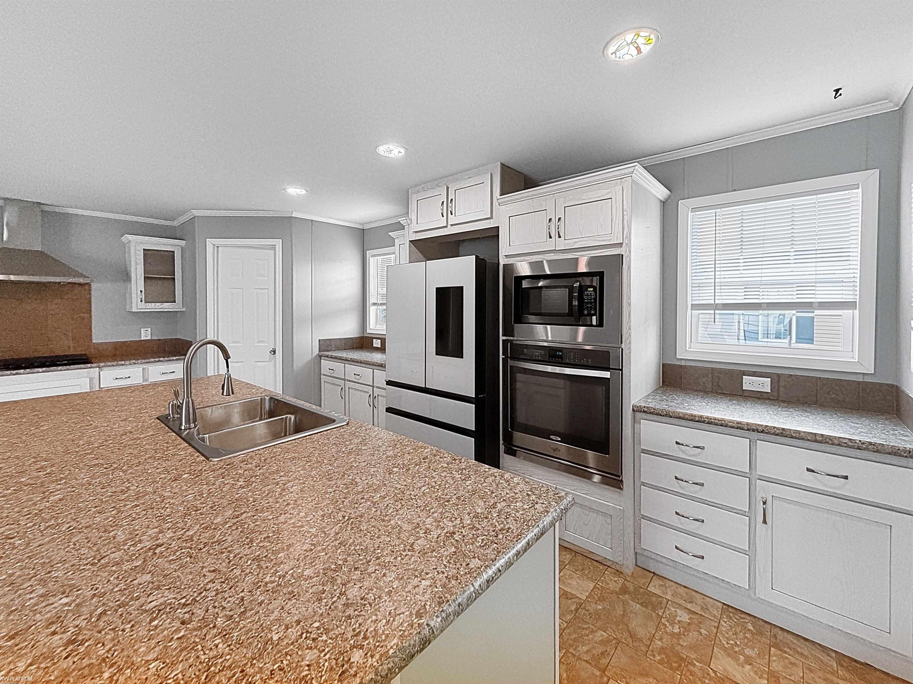46301 Gabrielle Drive, Macomb, MI 48044 — Photo 9