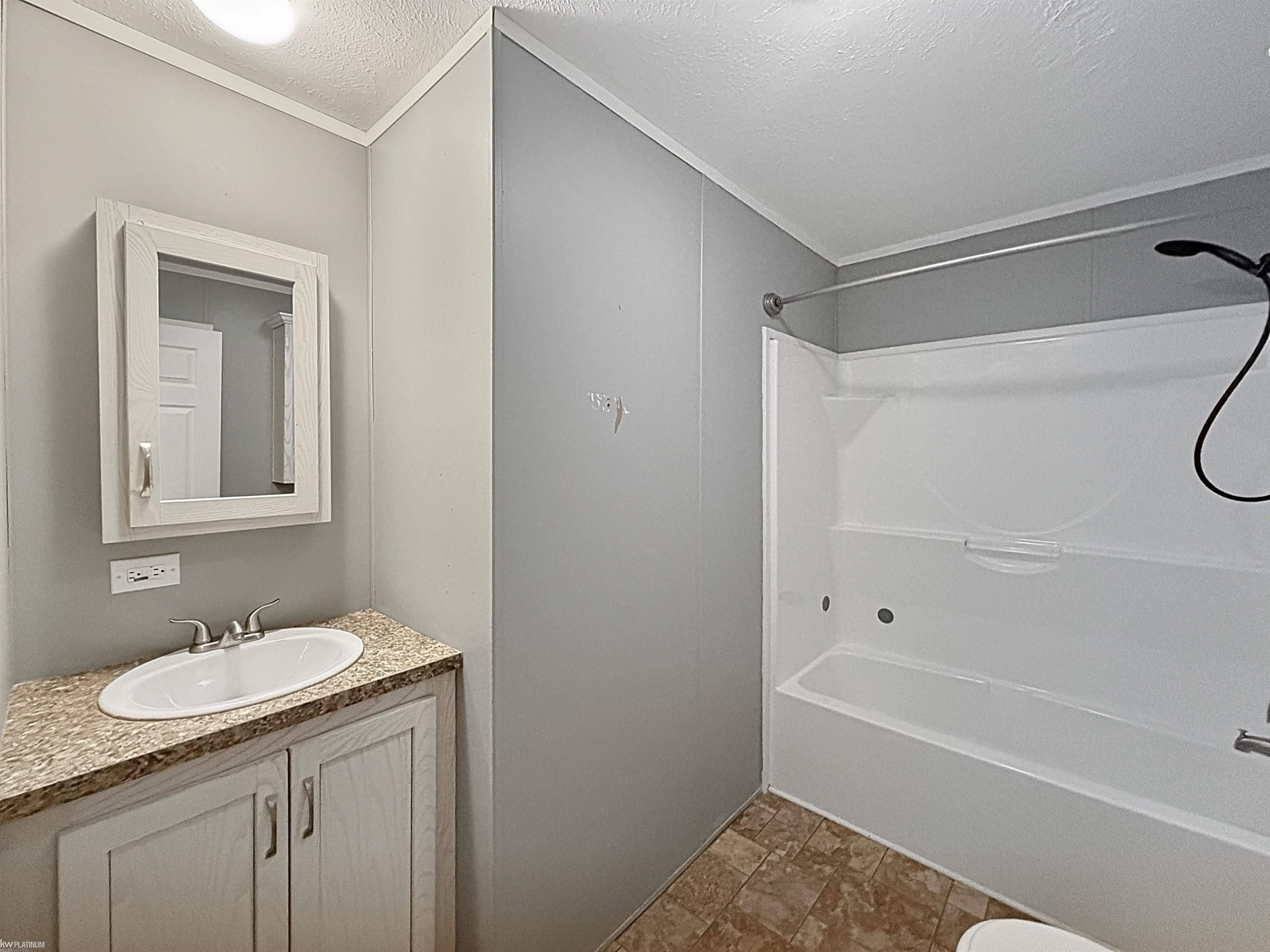 46301 Gabrielle Drive, Macomb, MI 48044 — Photo 24