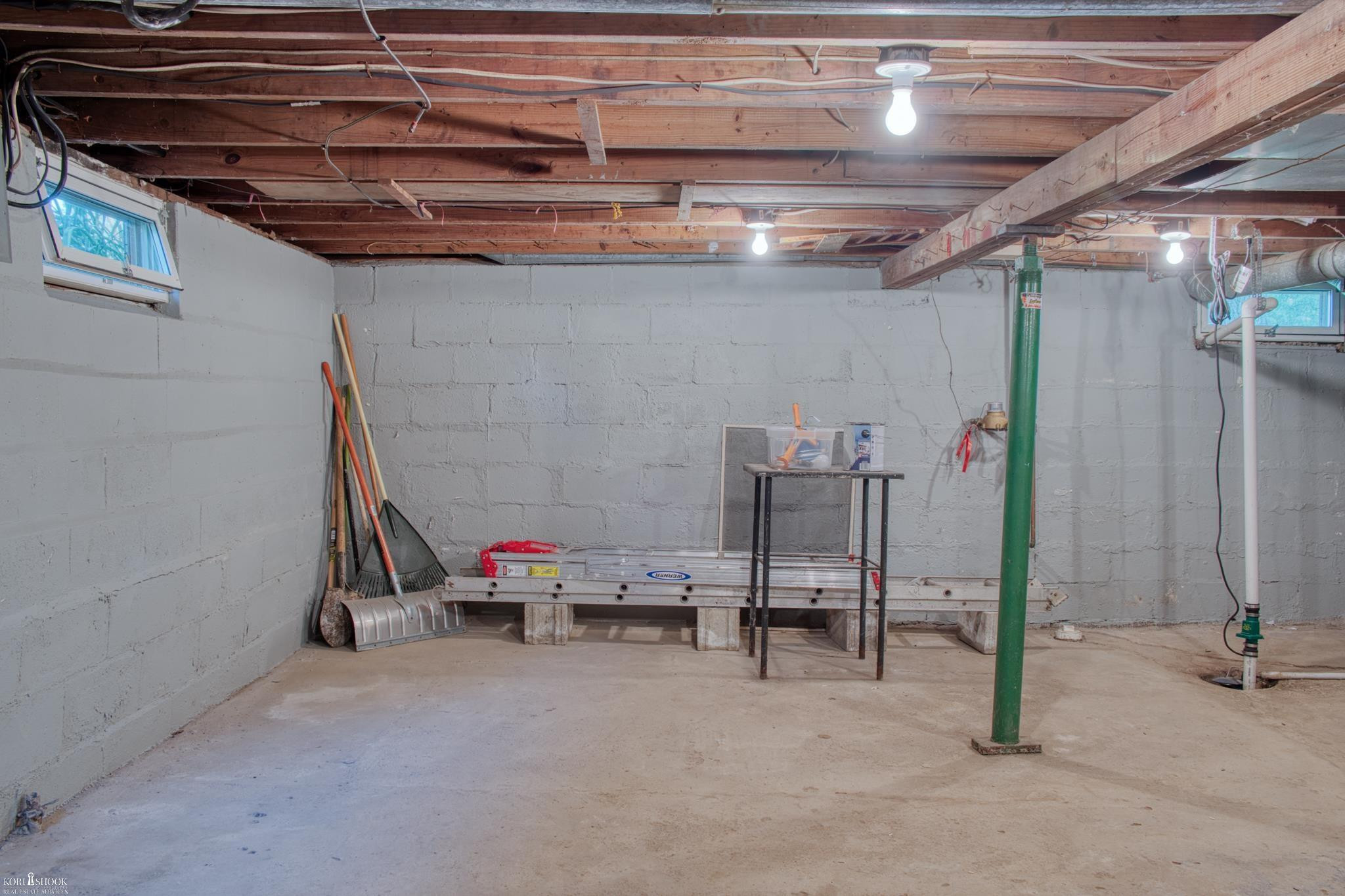 315 E Williams Street, Corunna, MI 48817 — Photo 17
