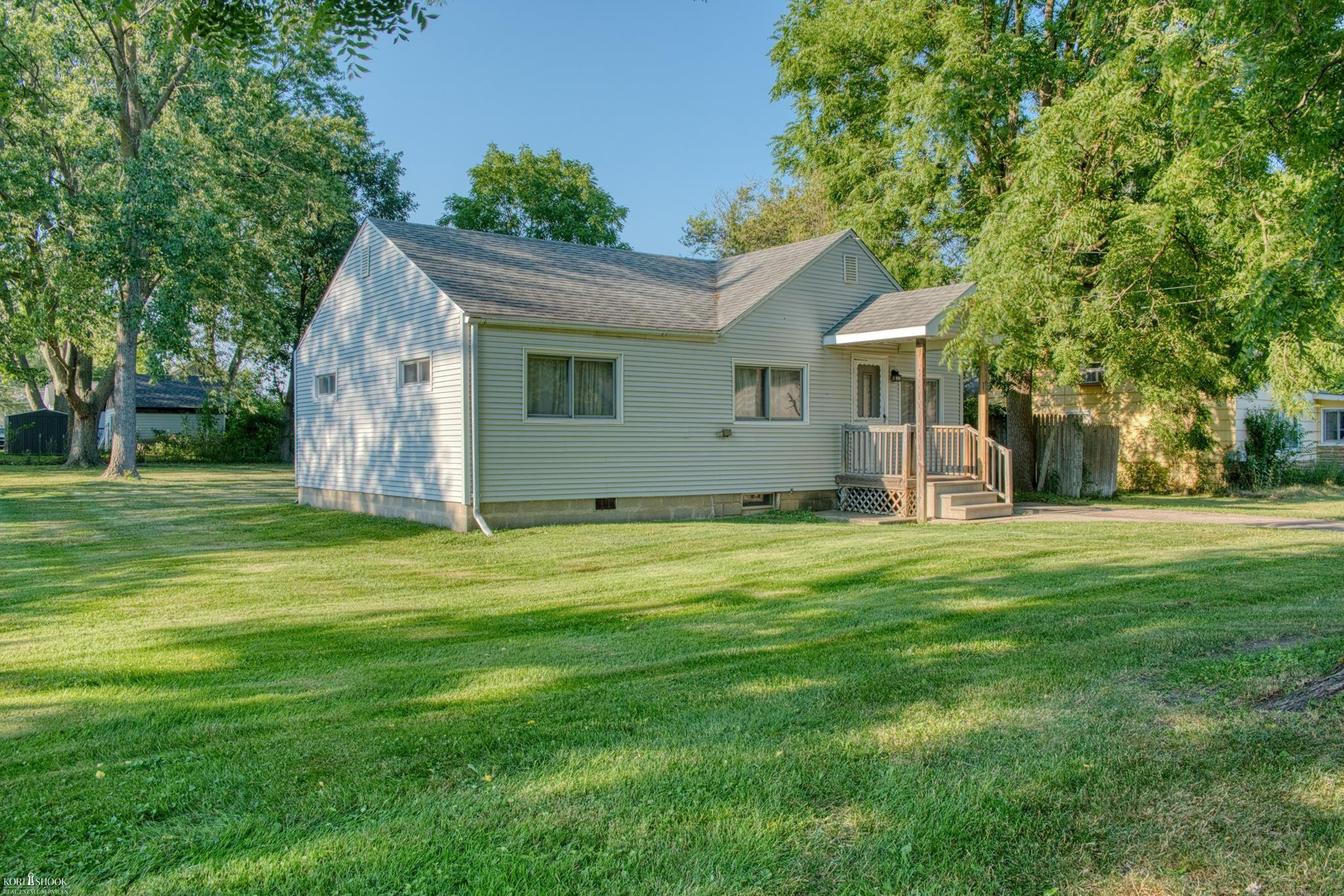 315 E Williams Street, Corunna, MI 48817 — Photo 23
