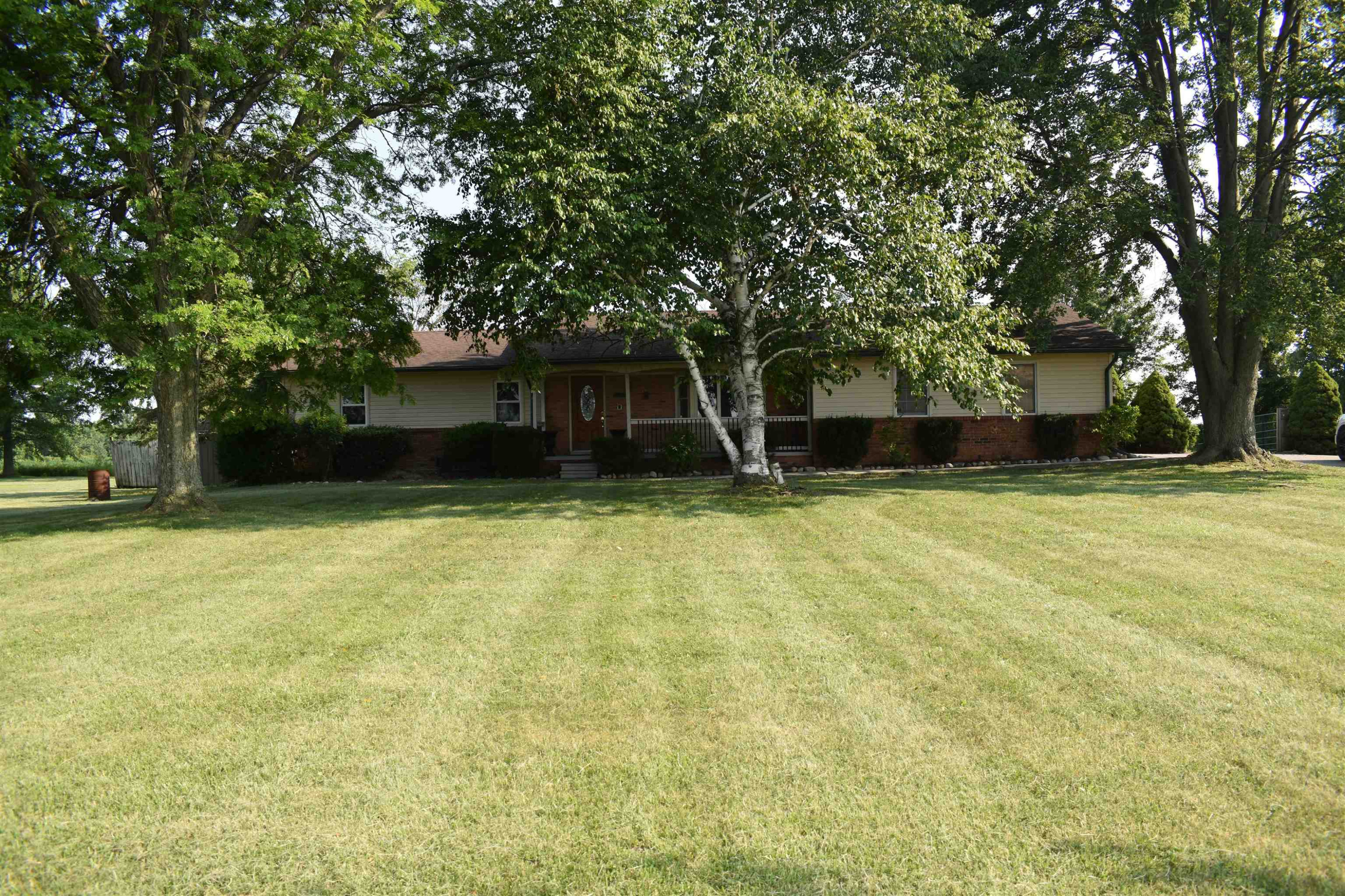 9505 Dolan Road, MI — front exterior