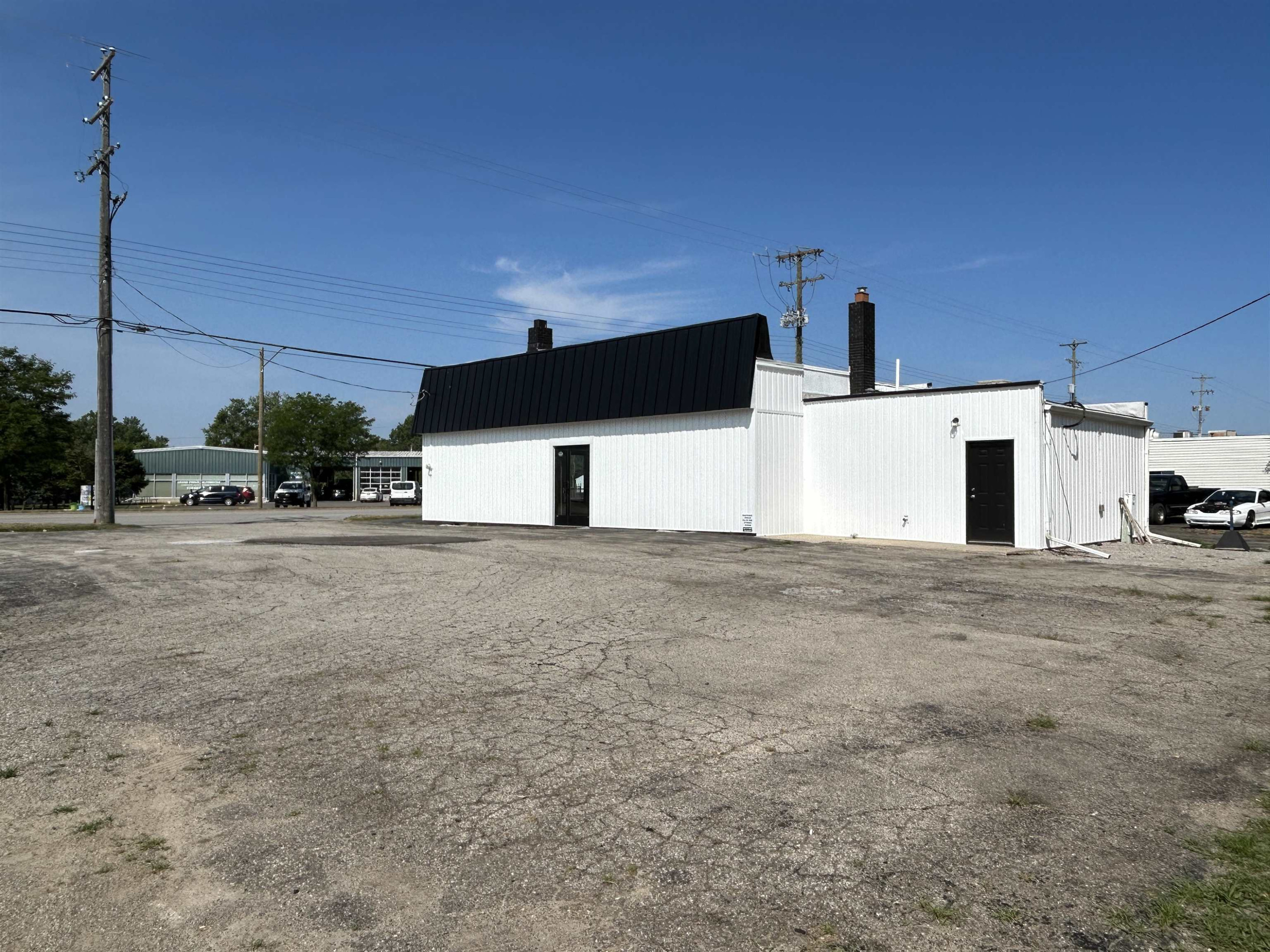 5143 S Saginaw Street, Grand Blanc, MI 48507 — Photo 3