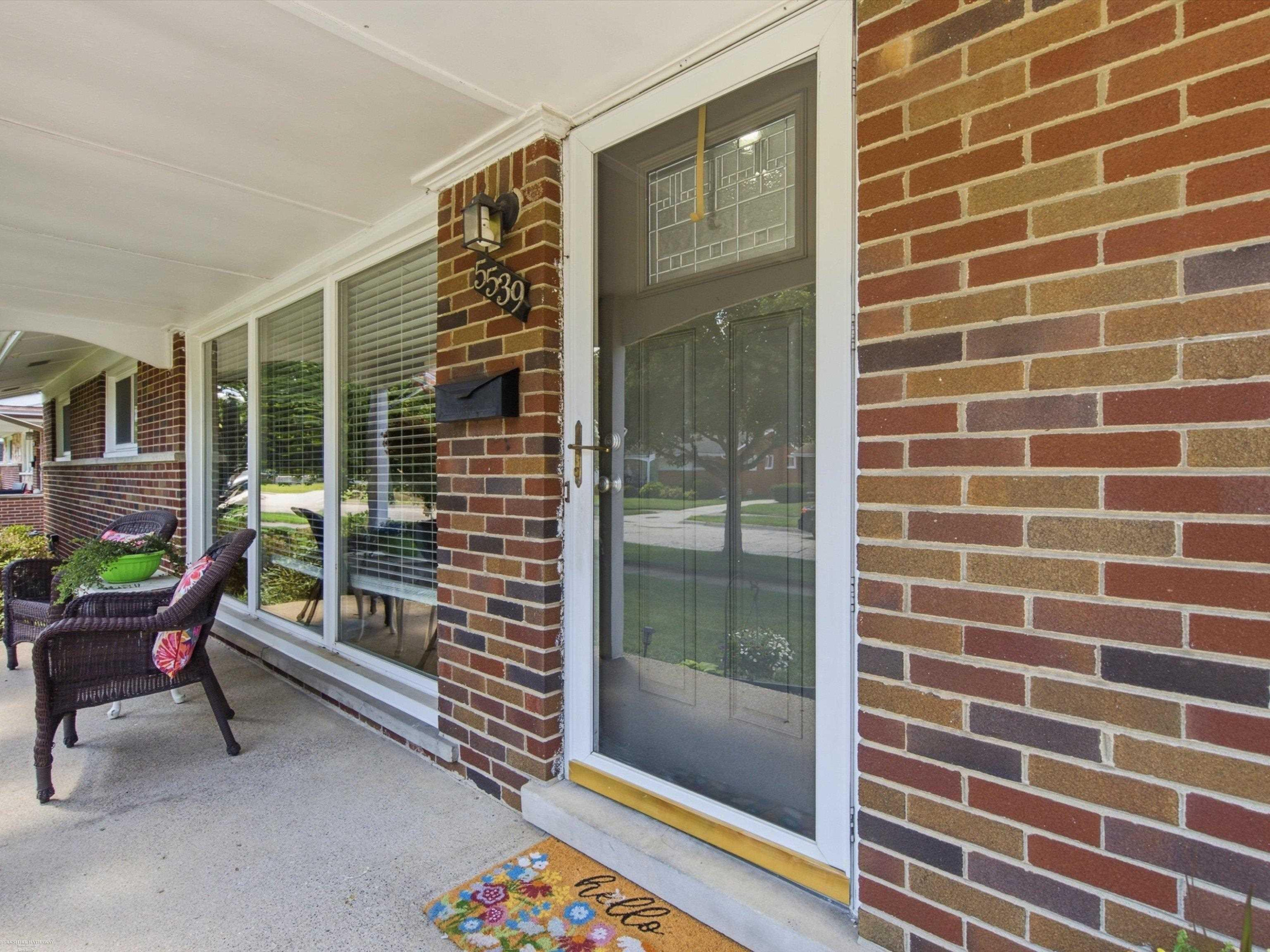 5539 Hartlein Drive, Warren, MI 48092 — Photo 2