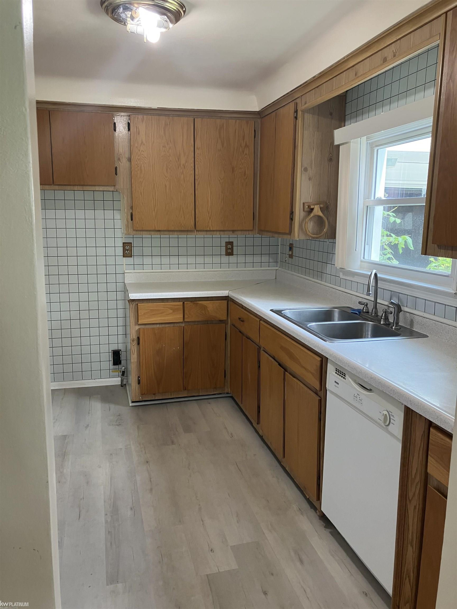 8915 21 Mile Road, Shelby Twp, MI 48317 — Photo 8