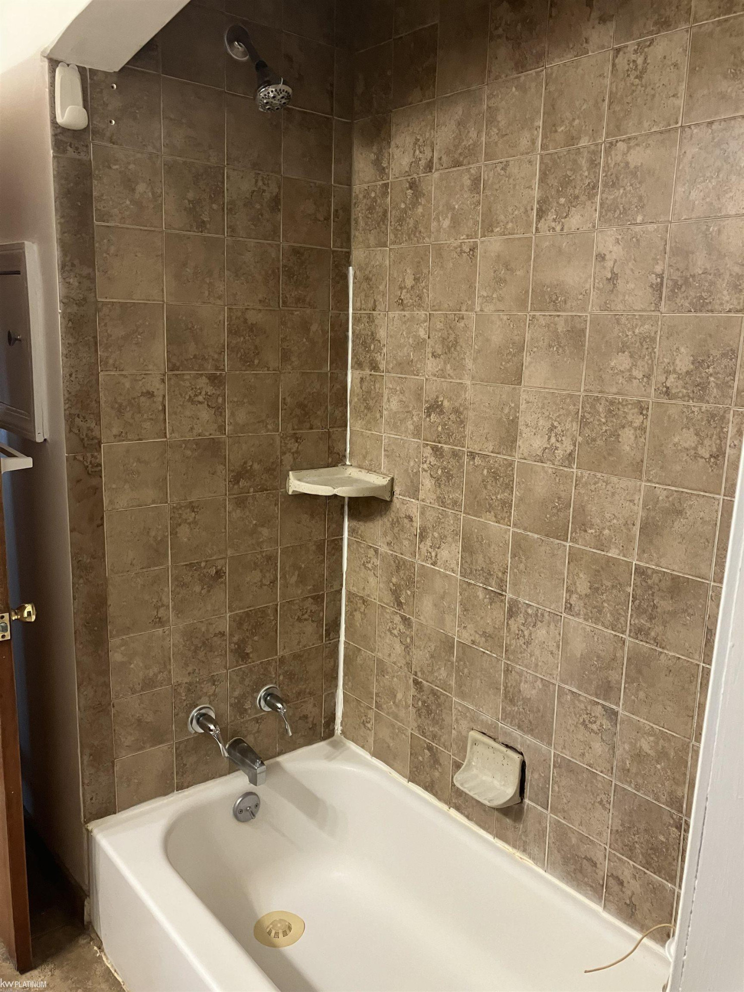 8915 21 Mile Road, Shelby Twp, MI 48317 — Photo 12