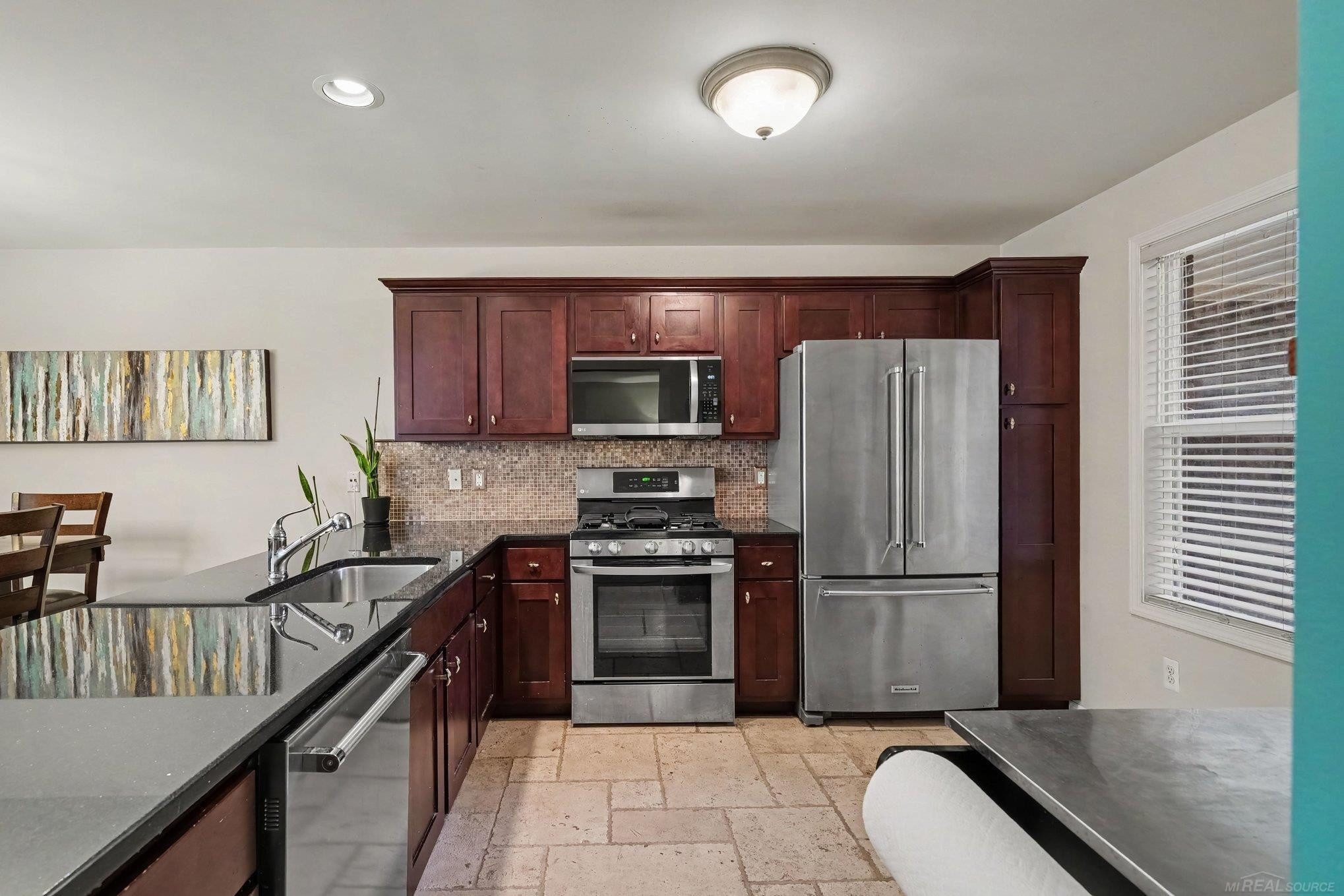 45658 Rathmore Street, MI 48044 — Photo 5