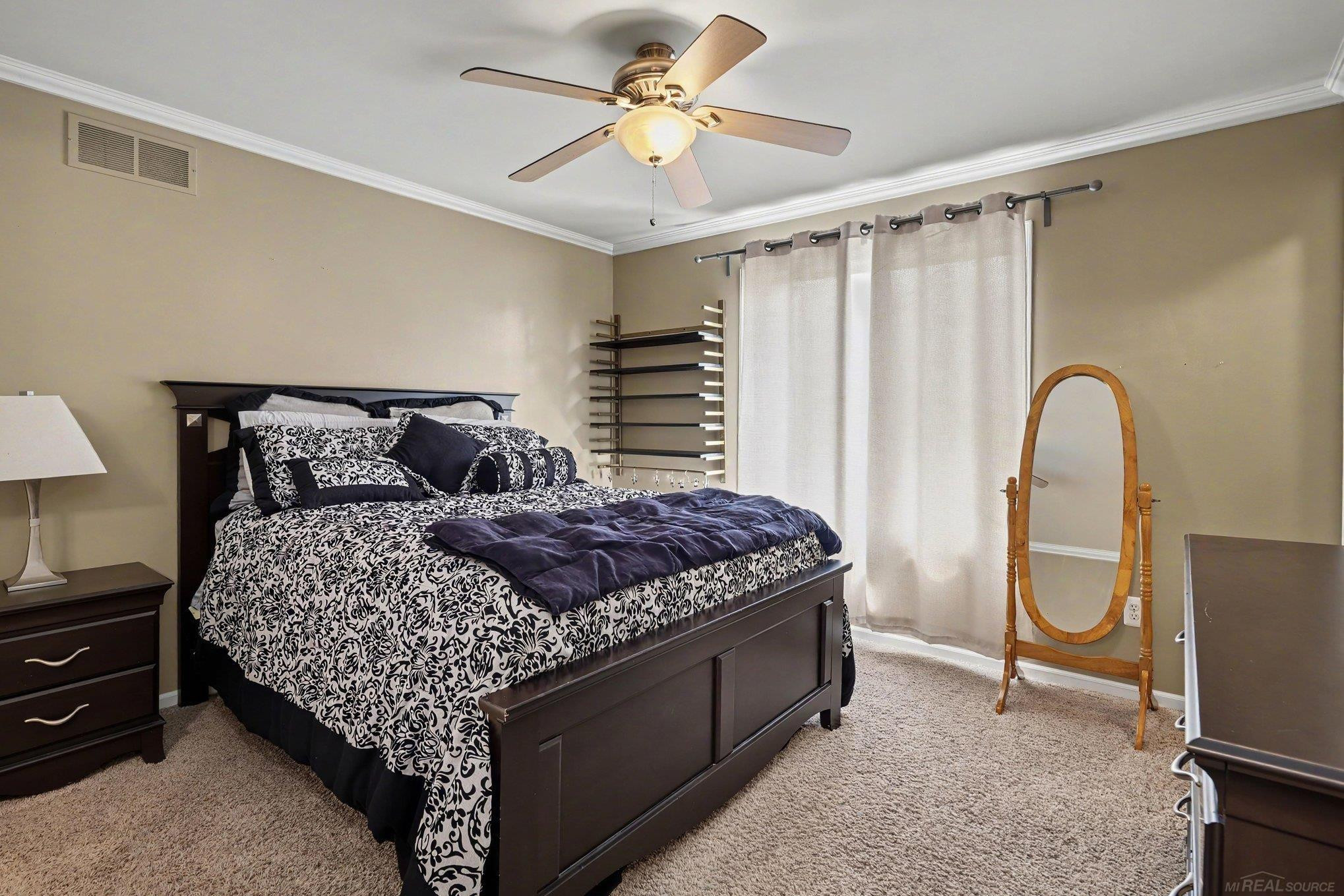 45658 Rathmore Street, MI 48044 — Photo 17