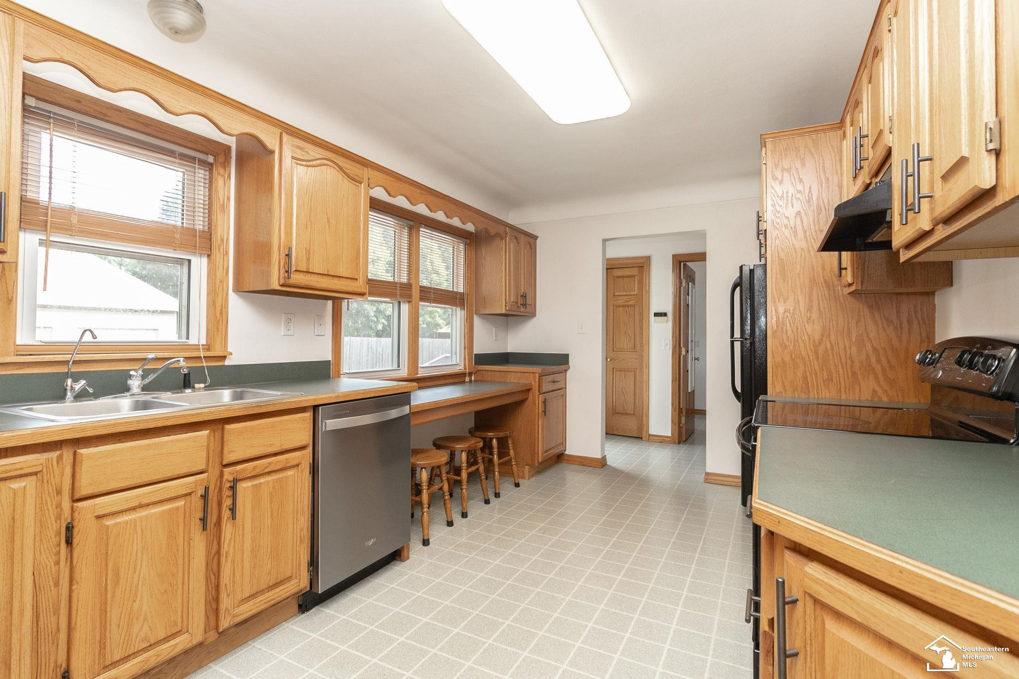 4216 W Samaria Road, Temperance, MI 48182 — Photo 11