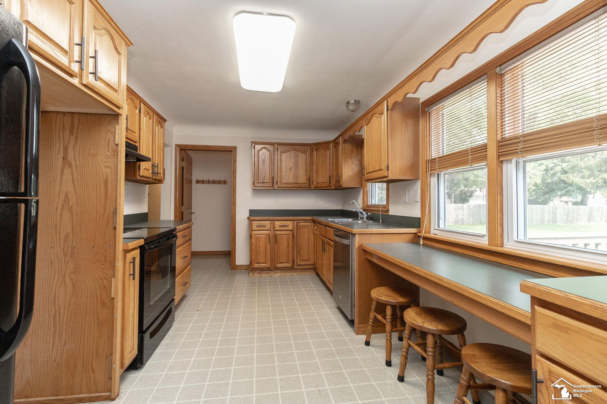 4216 W Samaria Road, Temperance, MI 48182 — Photo 14