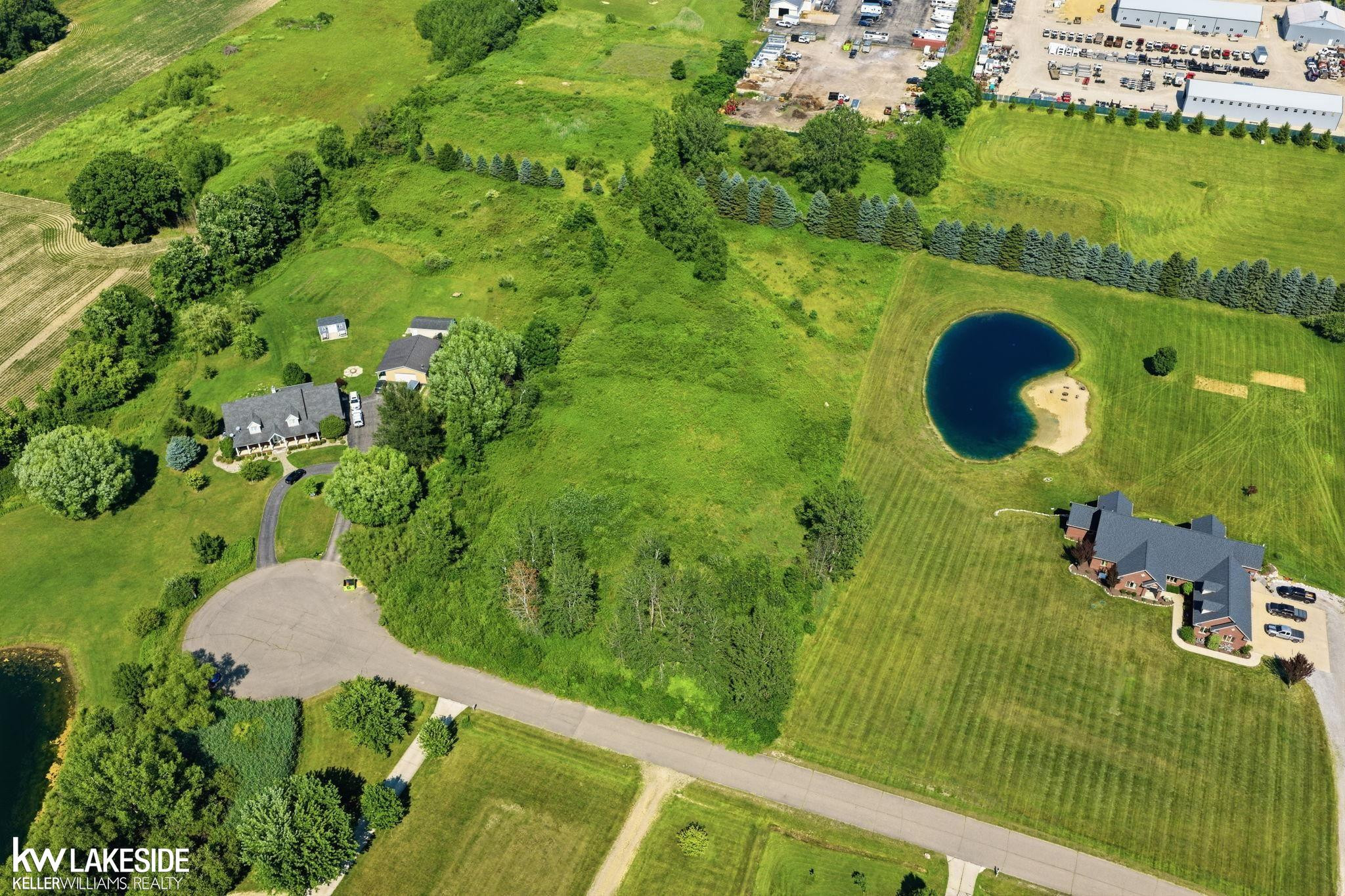 7150 Old Farm Trail, MI 48003 — Photo 18