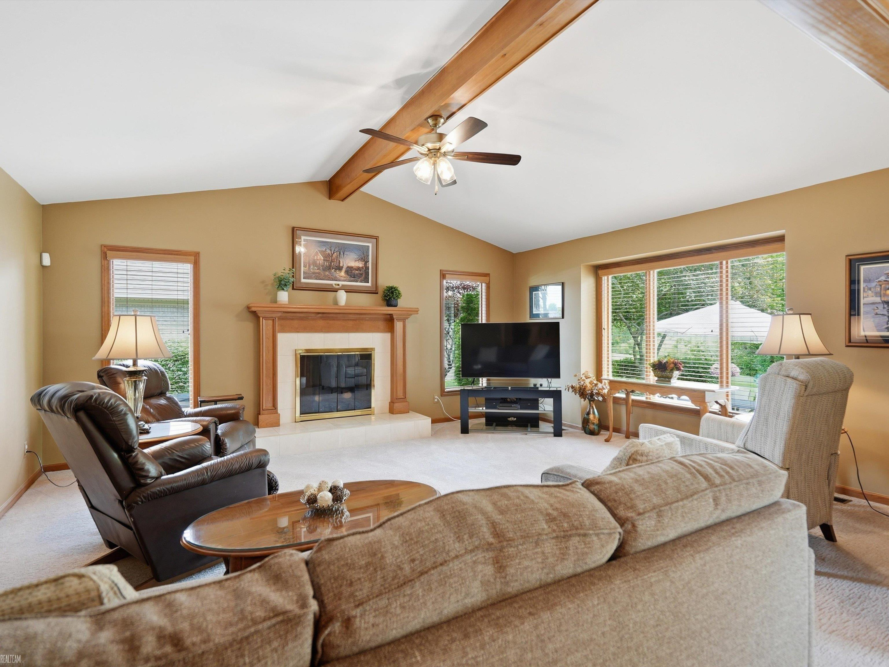 46288 Glen Pointe Drive, Shelby Twp, MI 48315 — Photo 23
