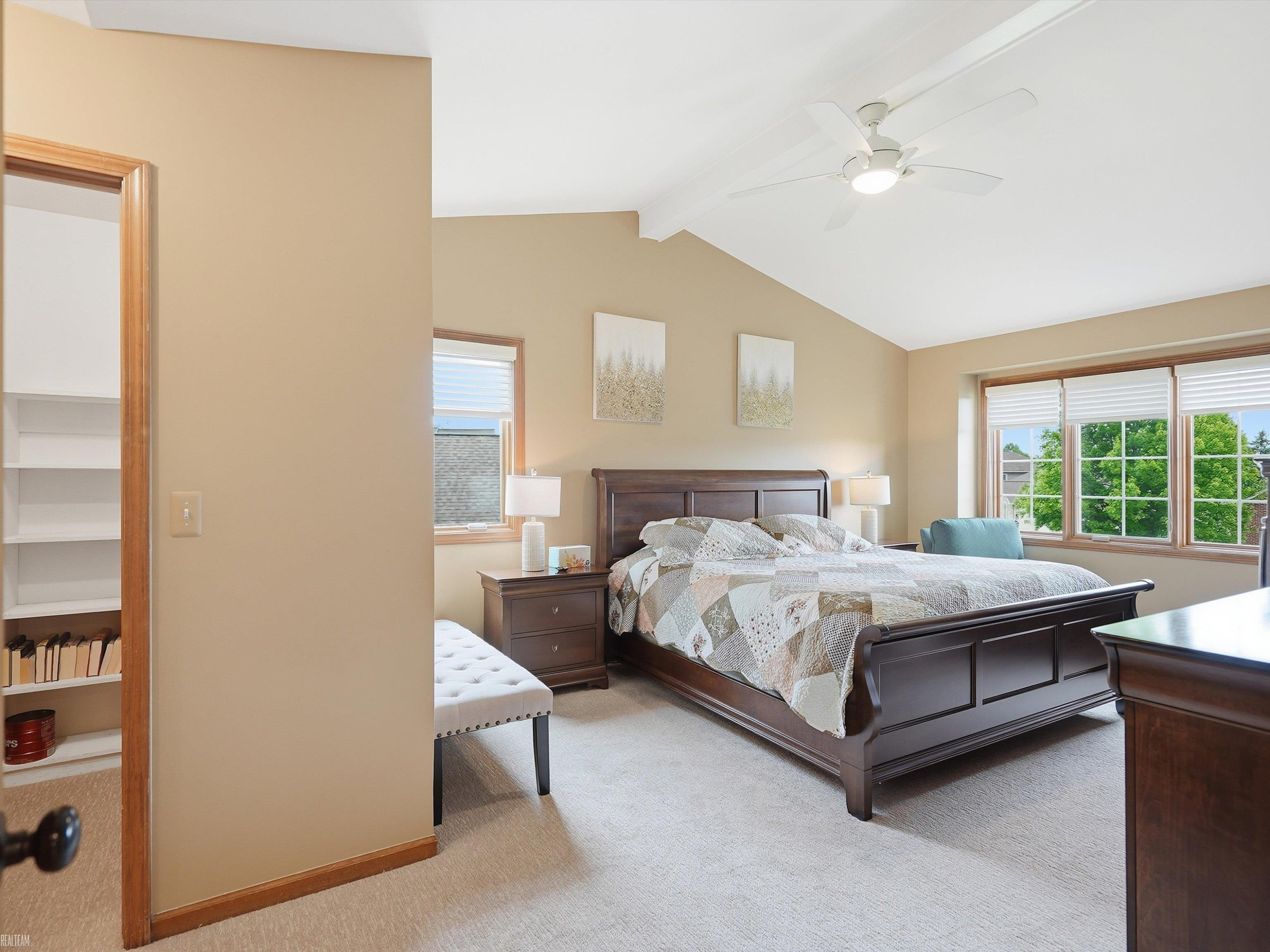 46288 Glen Pointe Drive, Shelby Twp, MI 48315 — Photo 33