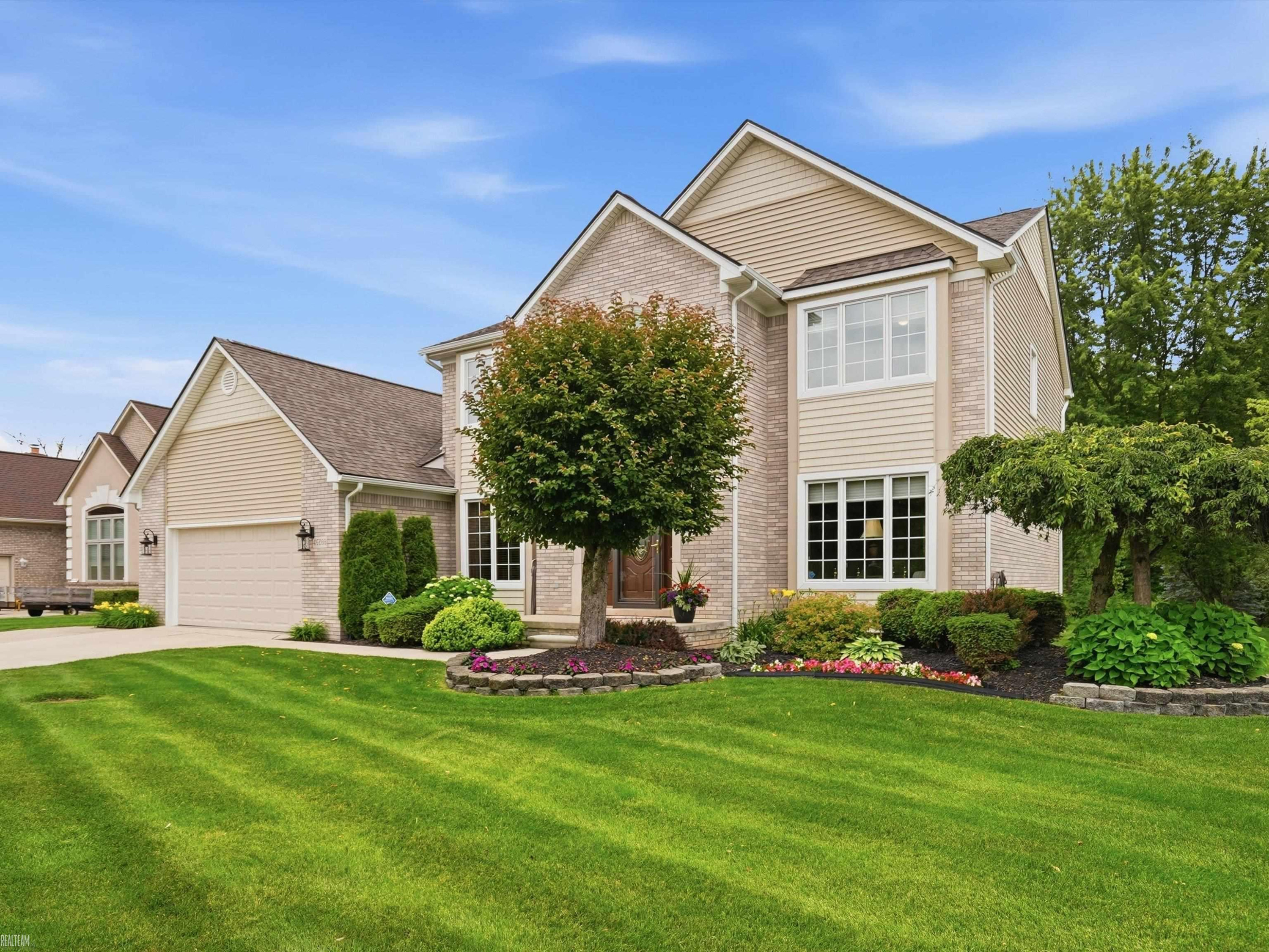 46288 Glen Pointe Drive, Shelby Twp, MI 48315 — Photo 63