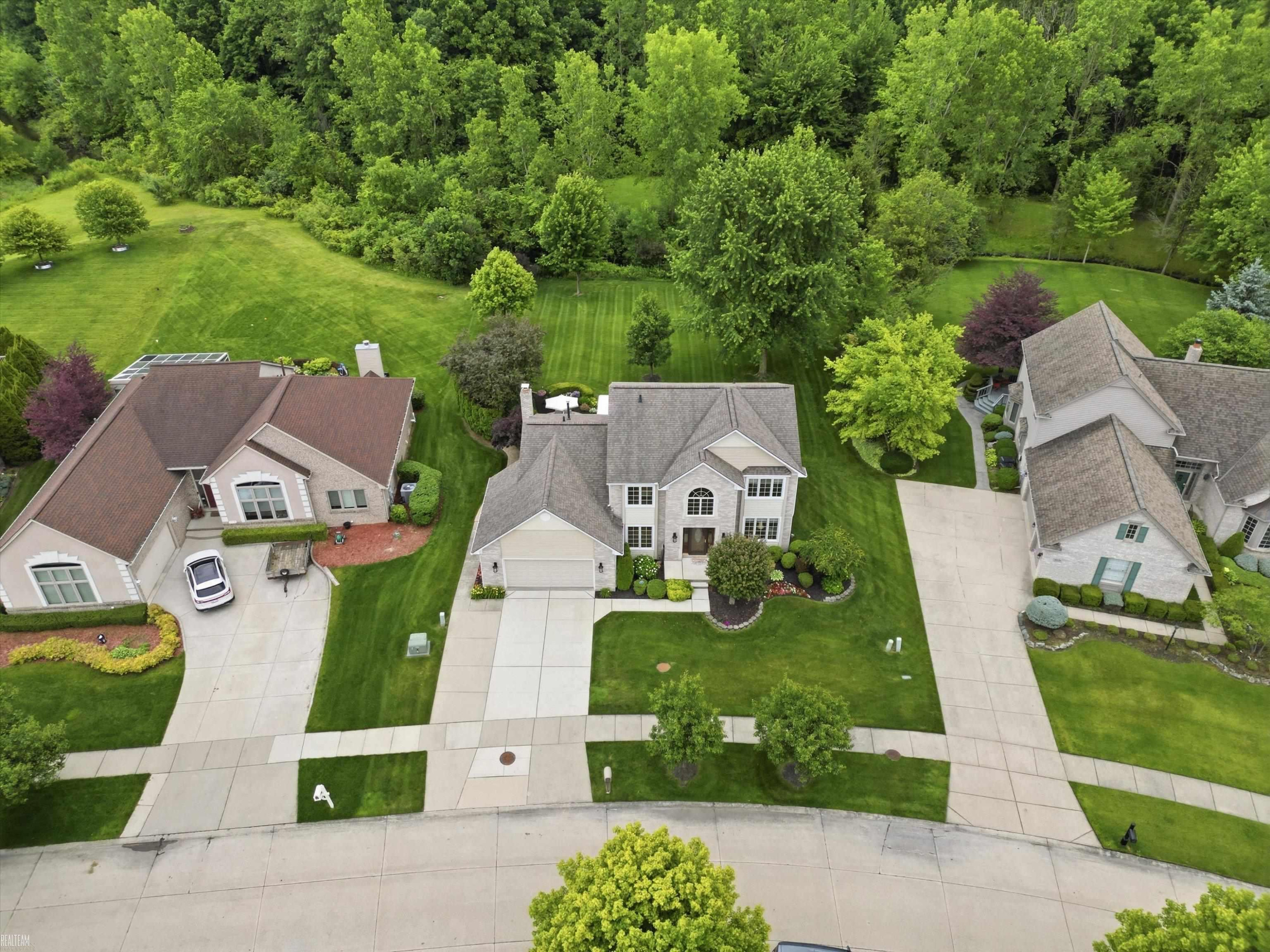 46288 Glen Pointe Drive, Shelby Twp, MI 48315 — Photo 71