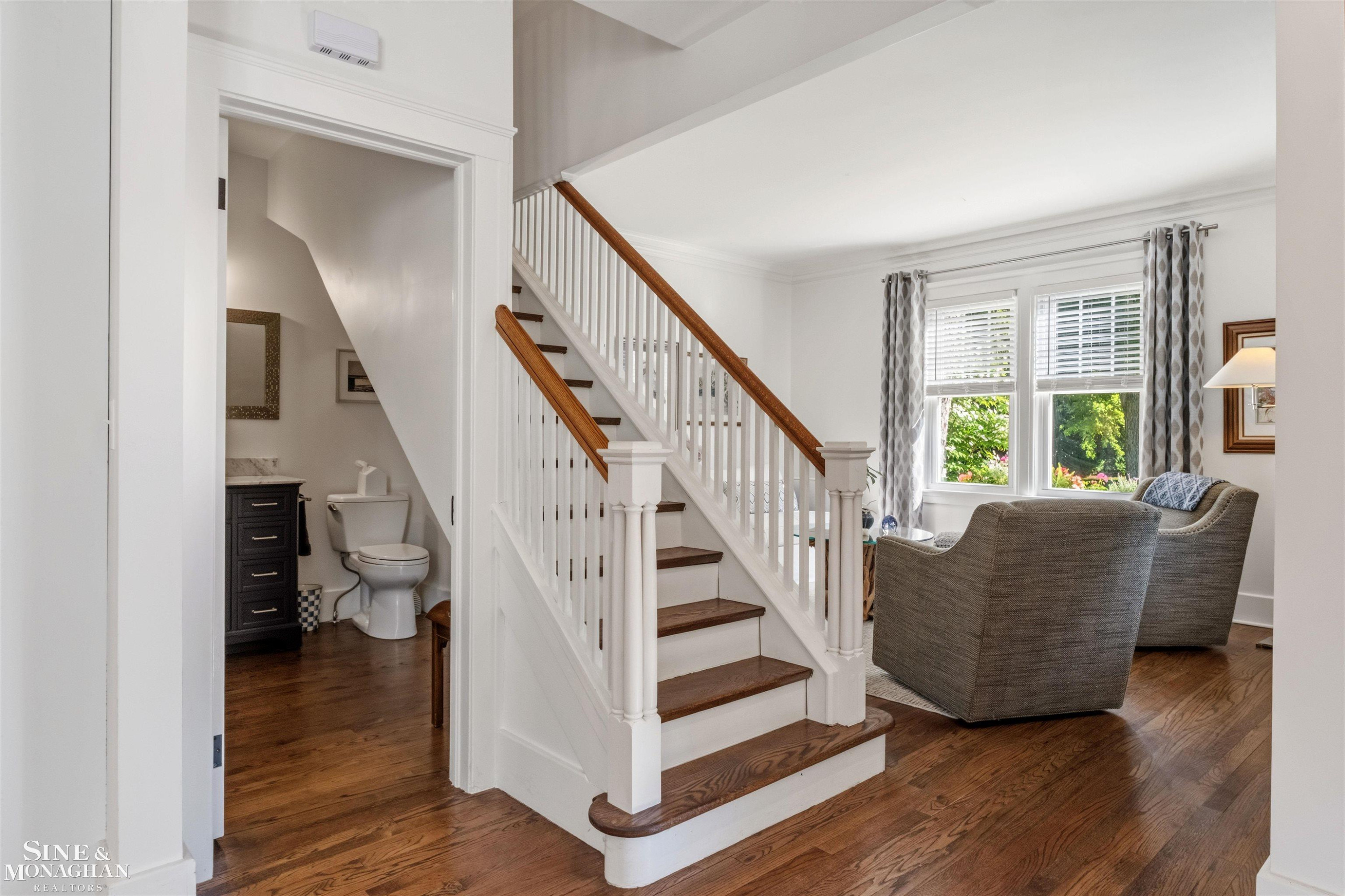 835 Cook Road, Grosse Pointe Woods, MI 48236 — Photo 4