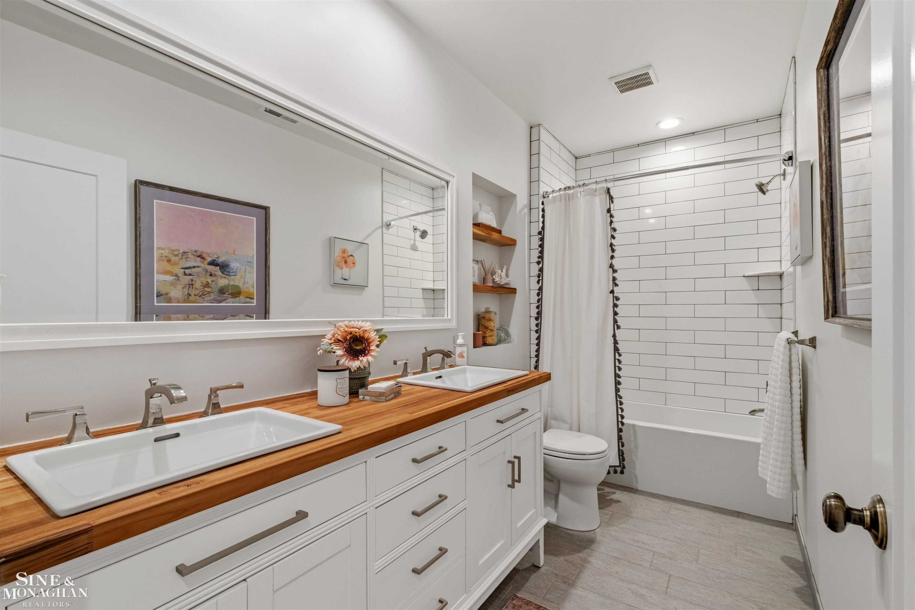 835 Cook Road, Grosse Pointe Woods, MI 48236 — Photo 35