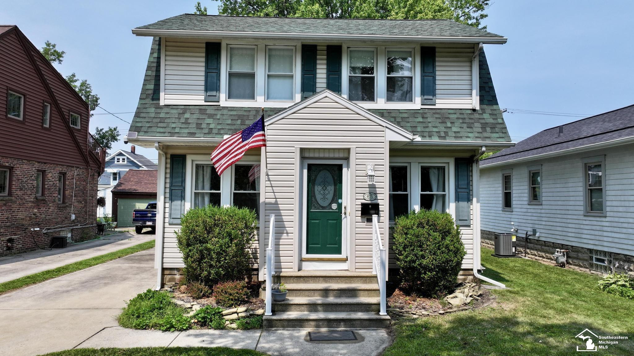 615 Borgess Avenue, Monroe, MI 48162 — front exterior