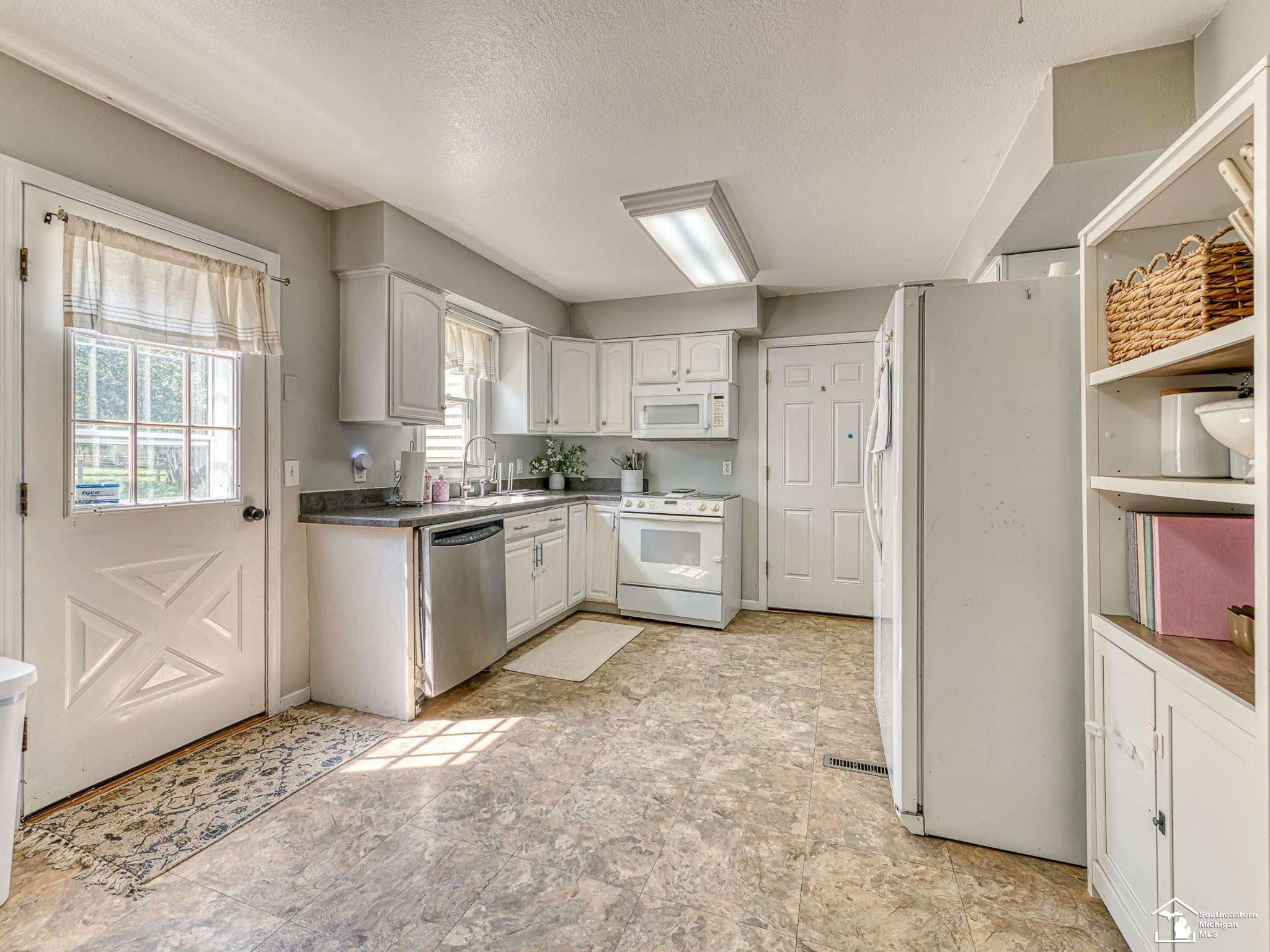 7299 Rumford Road, Temperance, MI 48182 — Photo 6