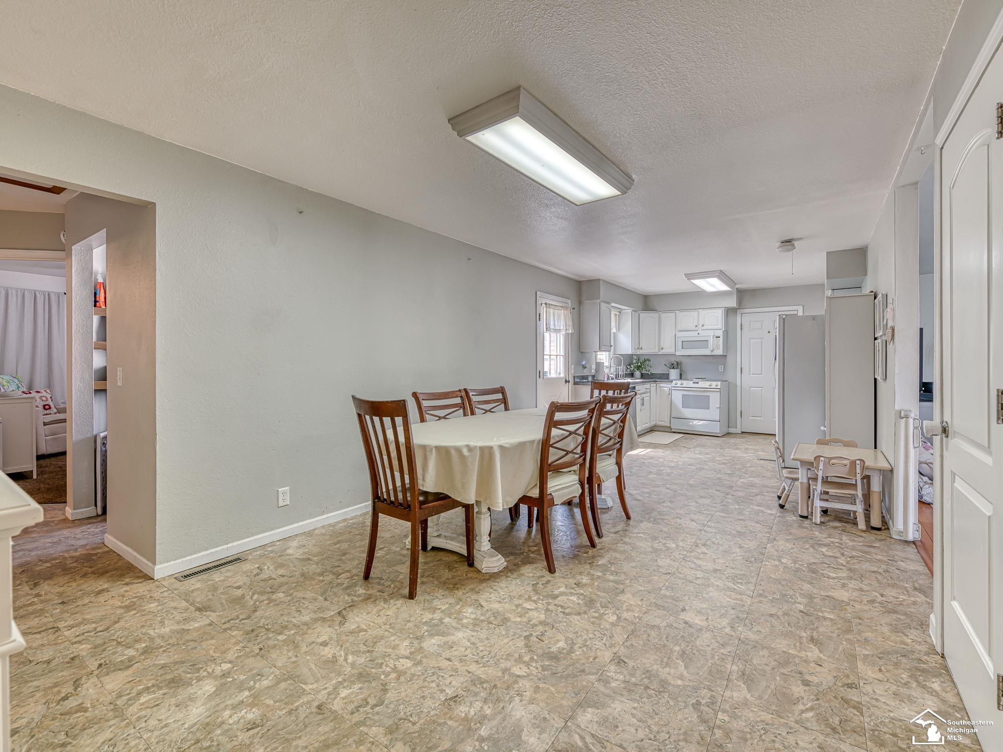 7299 Rumford Road, Temperance, MI 48182 — Photo 10