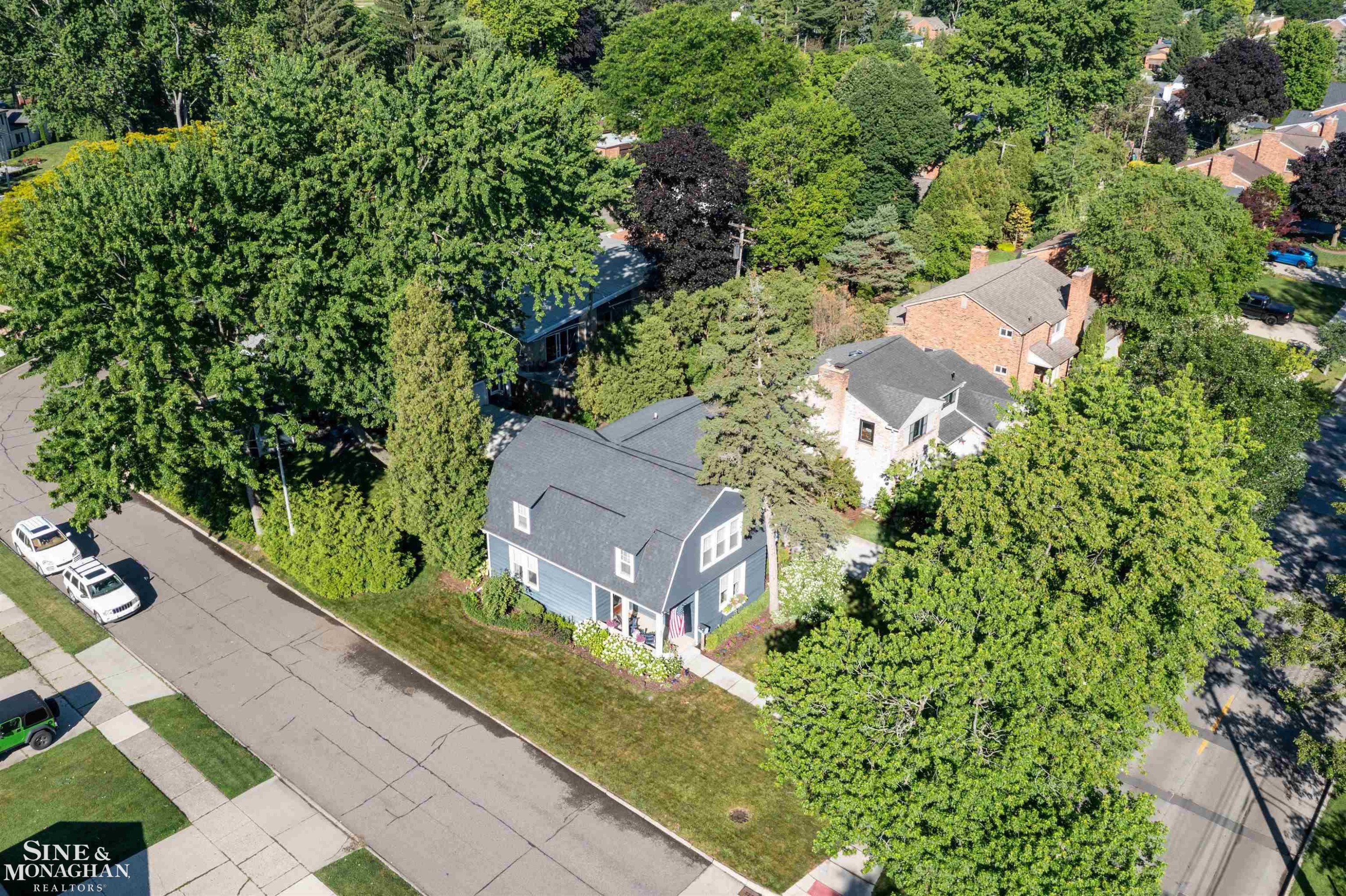835 Cook Road, Grosse Pointe Woods, MI 48236 — Photo 58