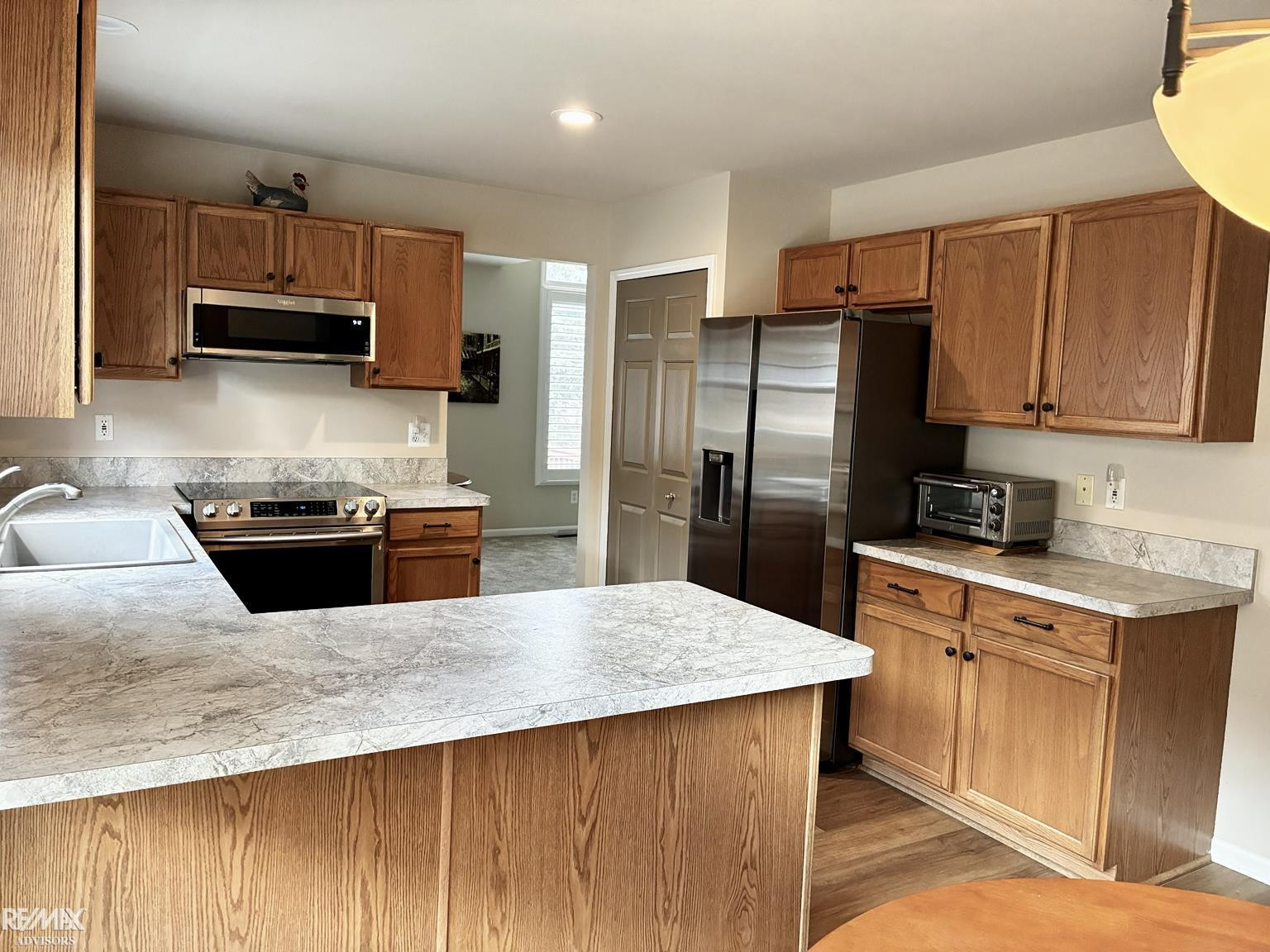 40135 Streamwood Court, Sterling Heights, MI 48310 — Photo 13