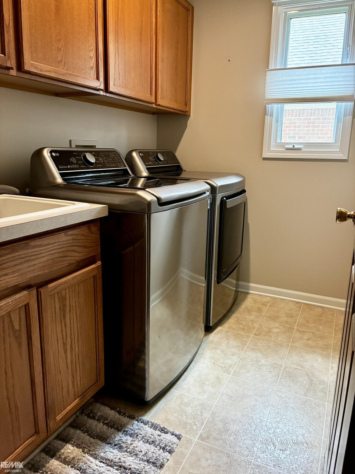 40135 Streamwood Court, Sterling Heights, MI 48310 — Photo 17