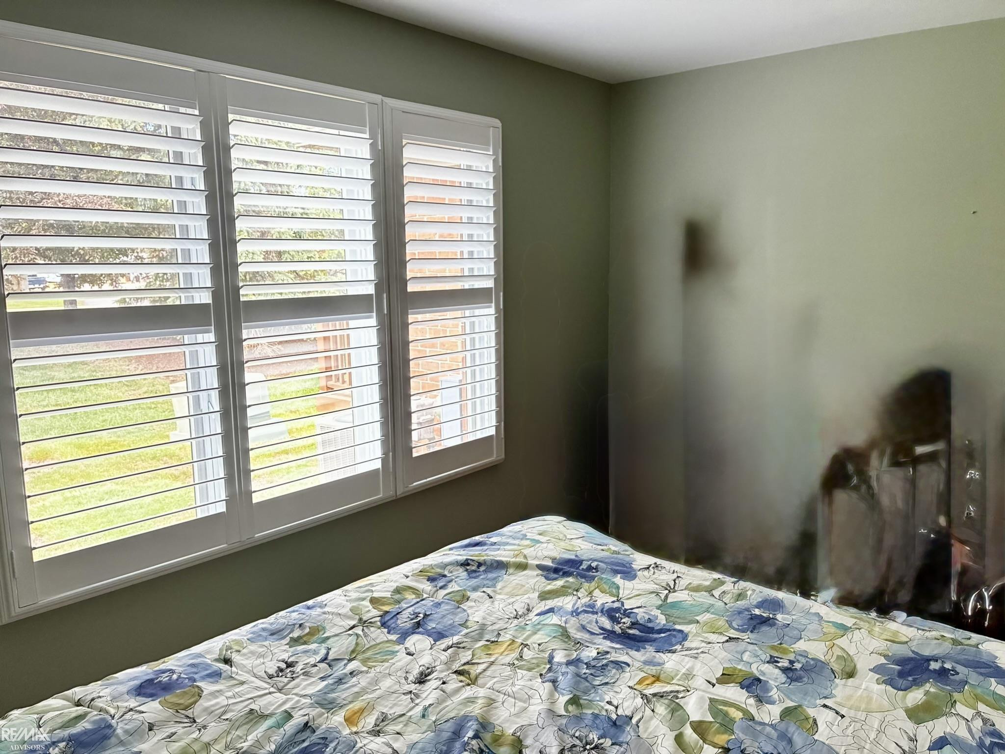 40135 Streamwood Court, Sterling Heights, MI 48310 — Photo 28