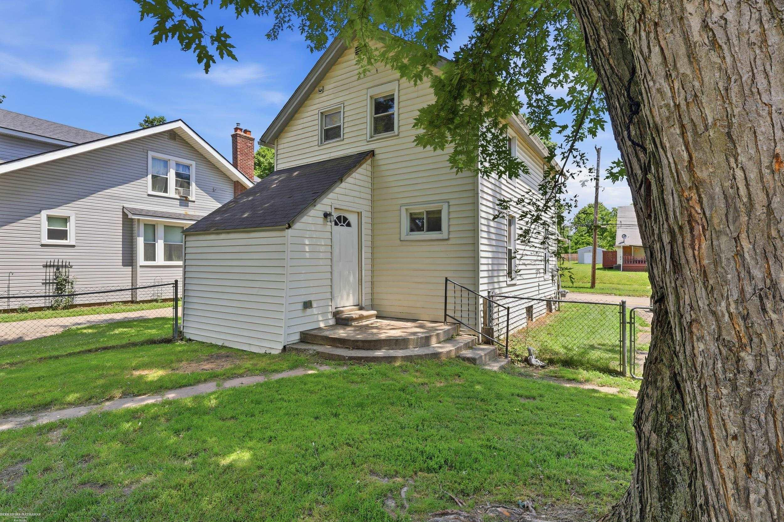 57 N Johnson Street, Pontiac, MI 48341 — Photo 2