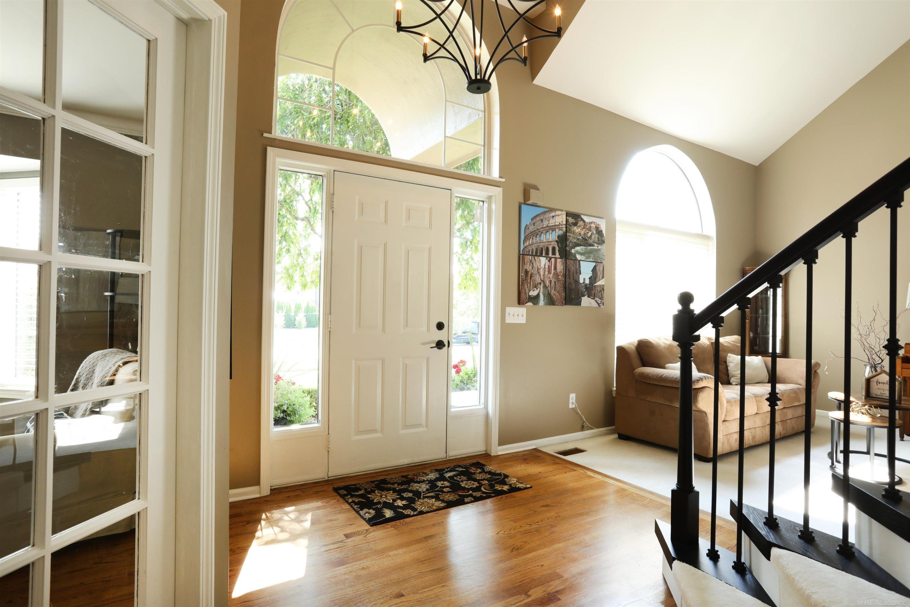48535 Fairmont Drive, Macomb, MI 48044 — Photo 2