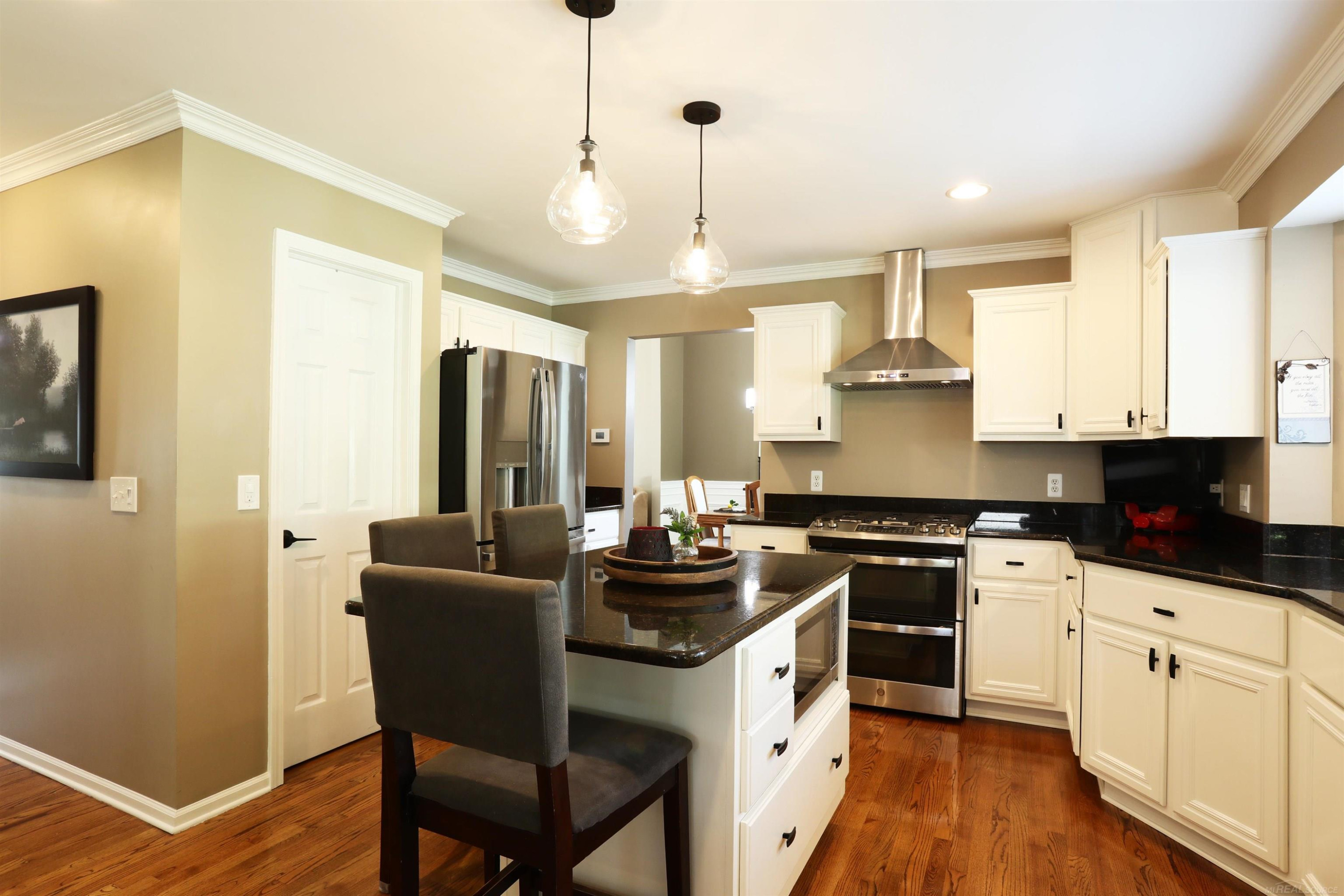 48535 Fairmont Drive, Macomb, MI 48044 — Photo 10