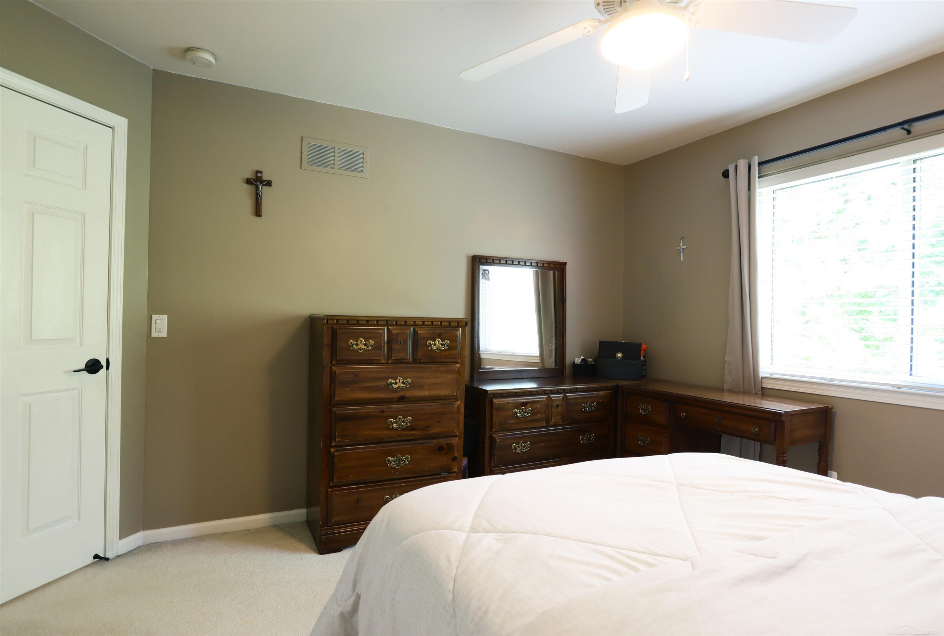 48535 Fairmont Drive, Macomb, MI 48044 — Photo 32