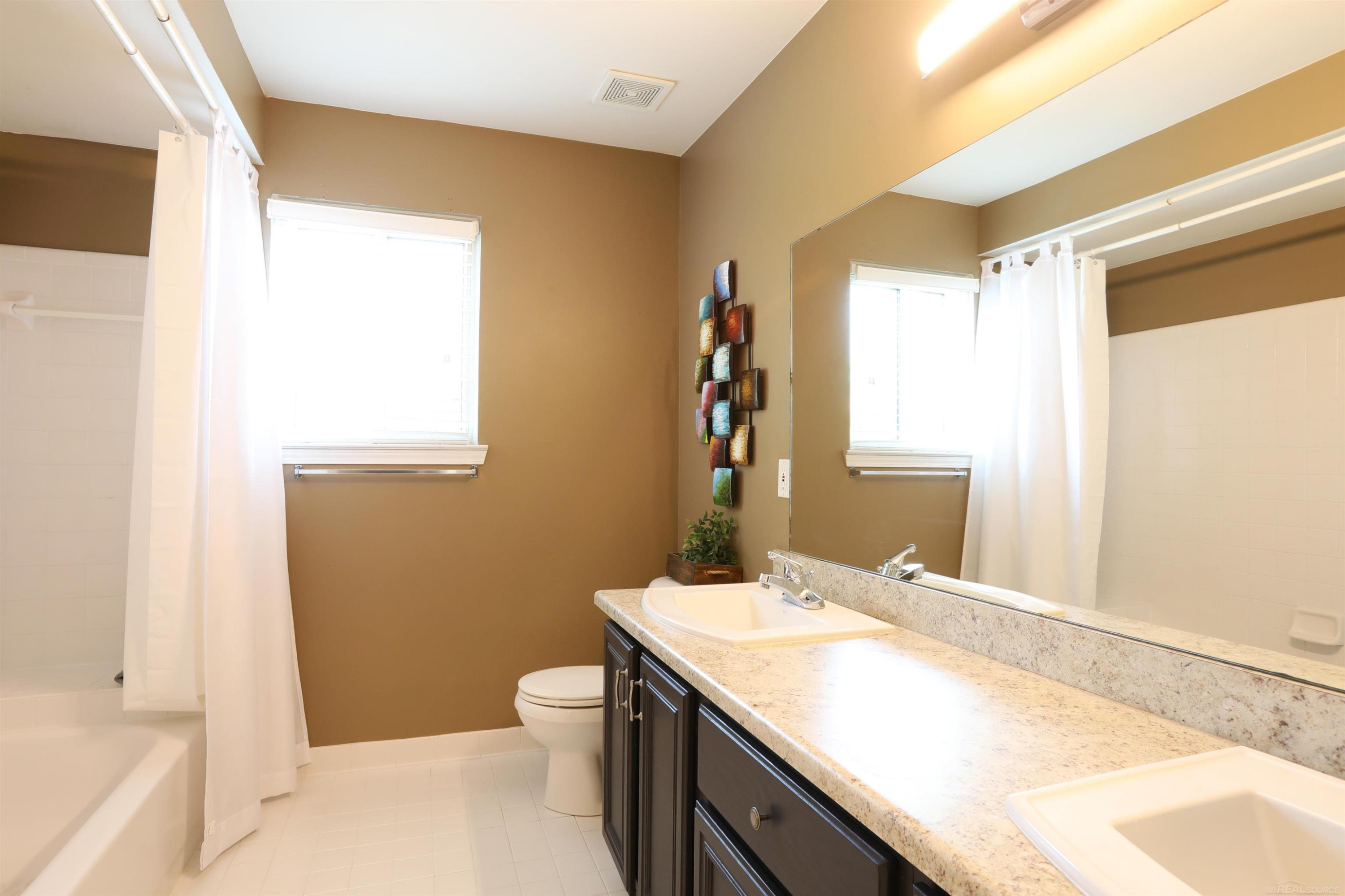 48535 Fairmont Drive, Macomb, MI 48044 — Photo 33